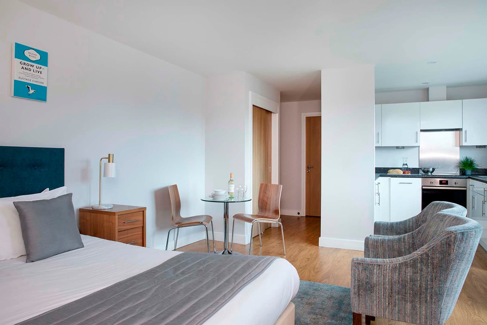 HQ Aparthotel Farnborough, Farnborough