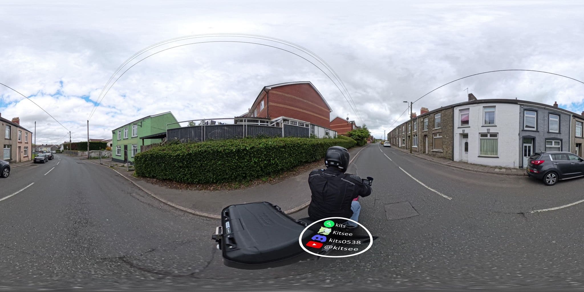 Street view near Tredegar Arms Hotel, Rhymney — © kits (CC BY-SA · Mapillary)