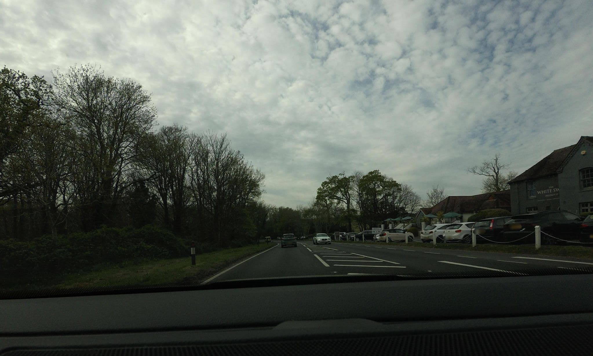 Street view near The White Swan, Arundel — © tallguy (CC BY-SA · Mapillary)