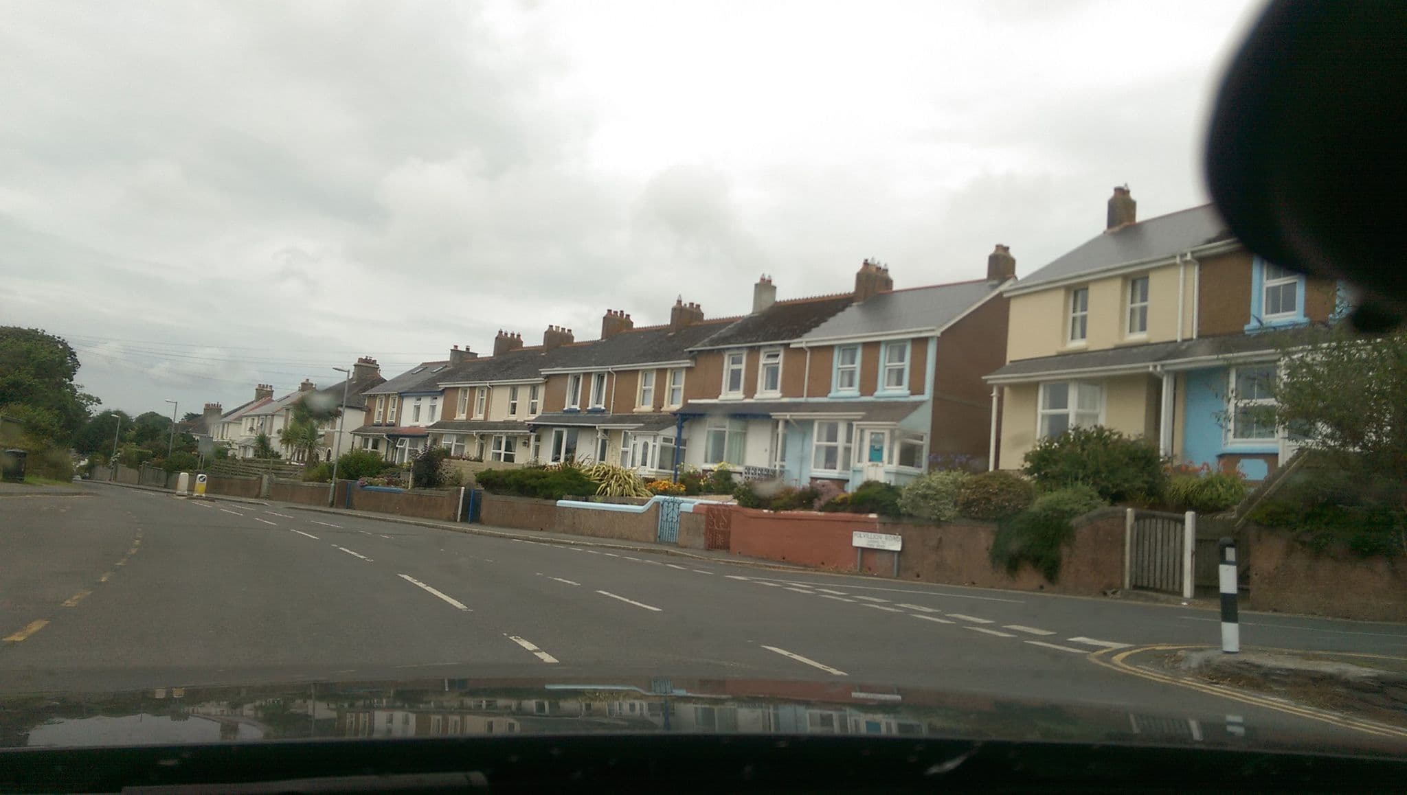 Street view near Safe Harbour Hotel, Fowey — © live (CC BY-SA · Mapillary)
