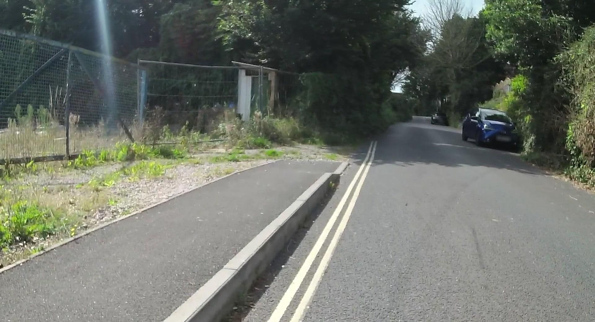 Street view near Honey Cottage, Totland — © jpennycook (CC BY-SA · Mapillary)
