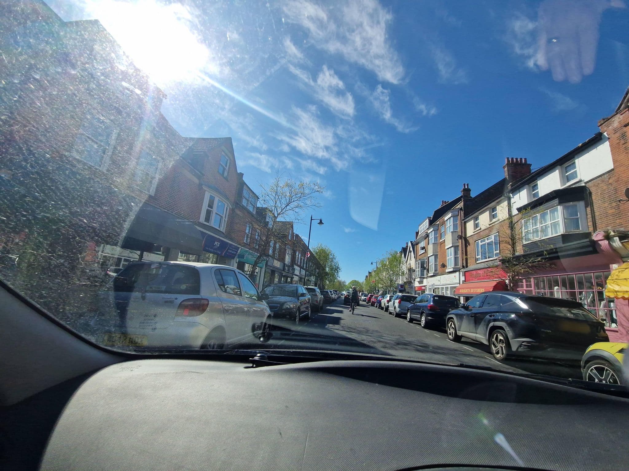 Street view near The Studio, Frinton-on-Sea — © edloach (CC BY-SA · Mapillary)