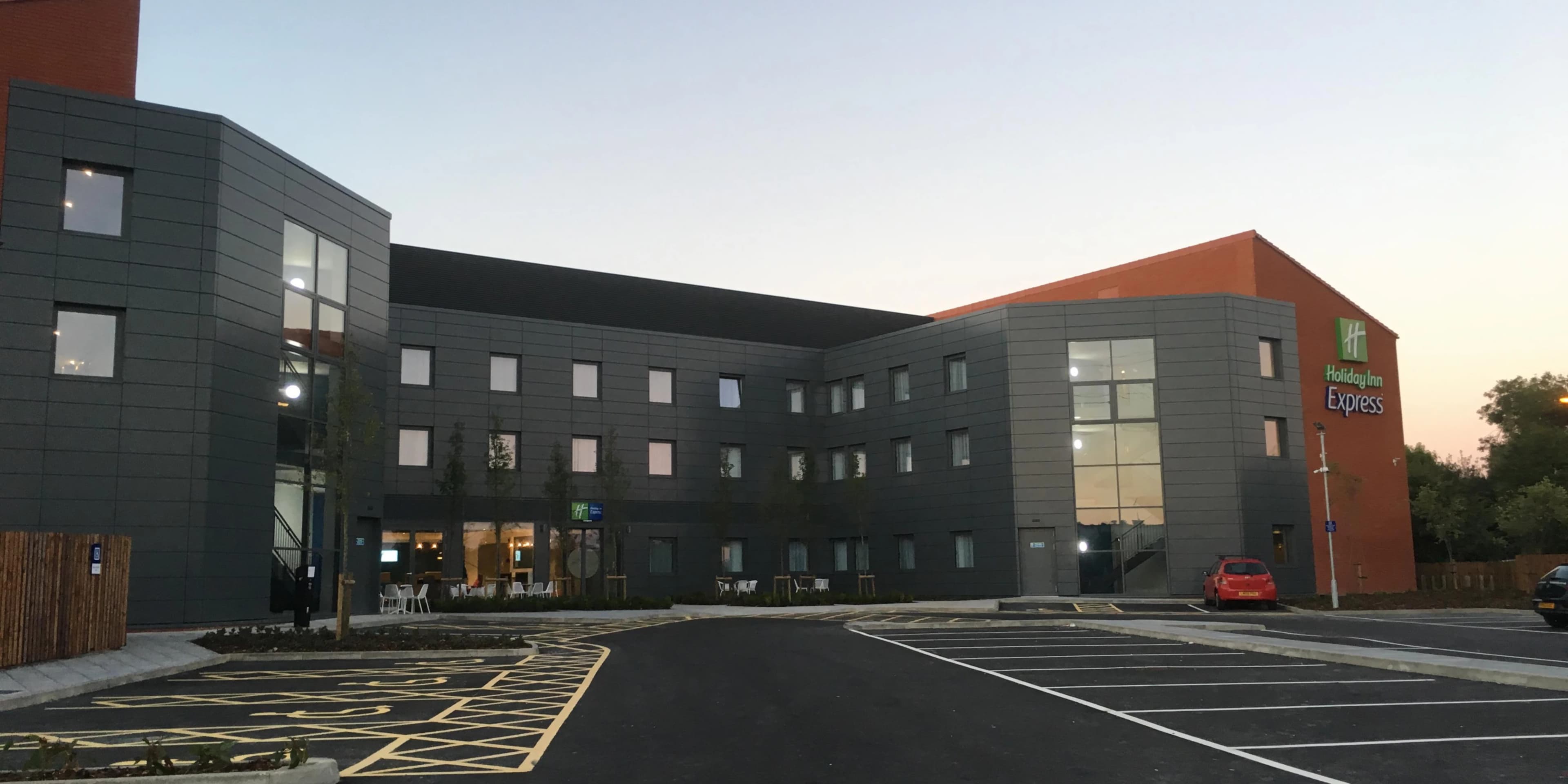 Holiday Inn Express St. Albans - M25, JCT.22 by IHG, London Colney