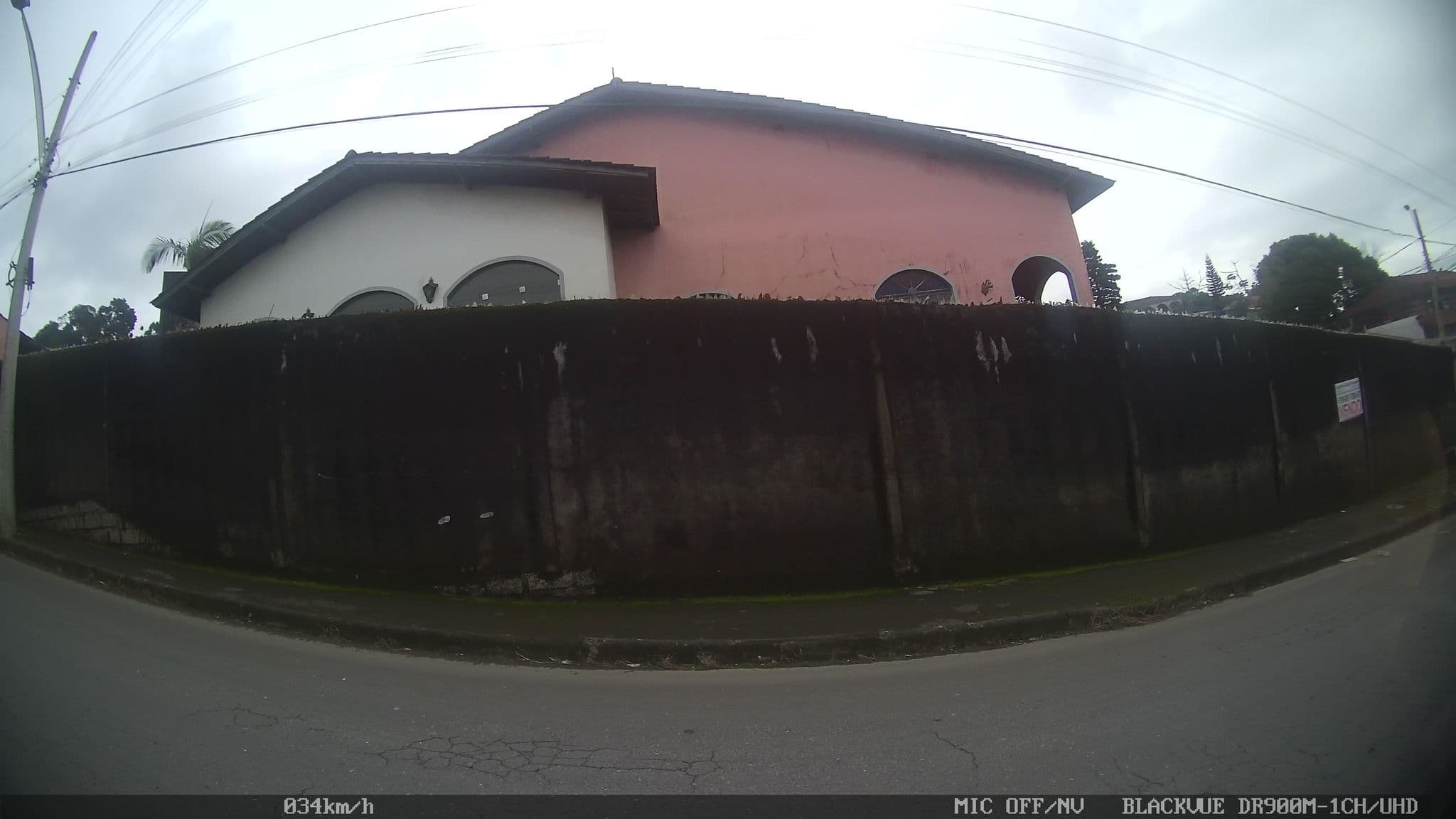 Street view near Hotel Amorim, Biguaçu — © kaart5 (CC BY-SA · Mapillary)