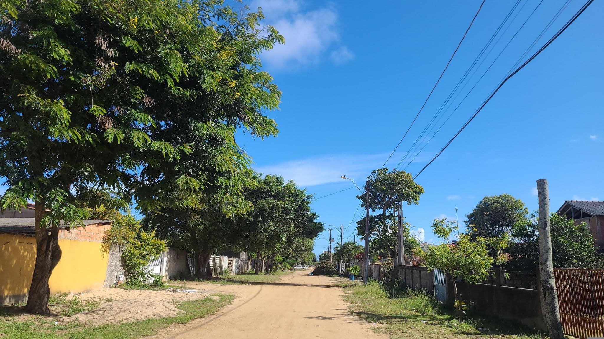 Street view near Pousada Paraíso, Sooretama — © smarzaro (CC BY-SA · Mapillary)