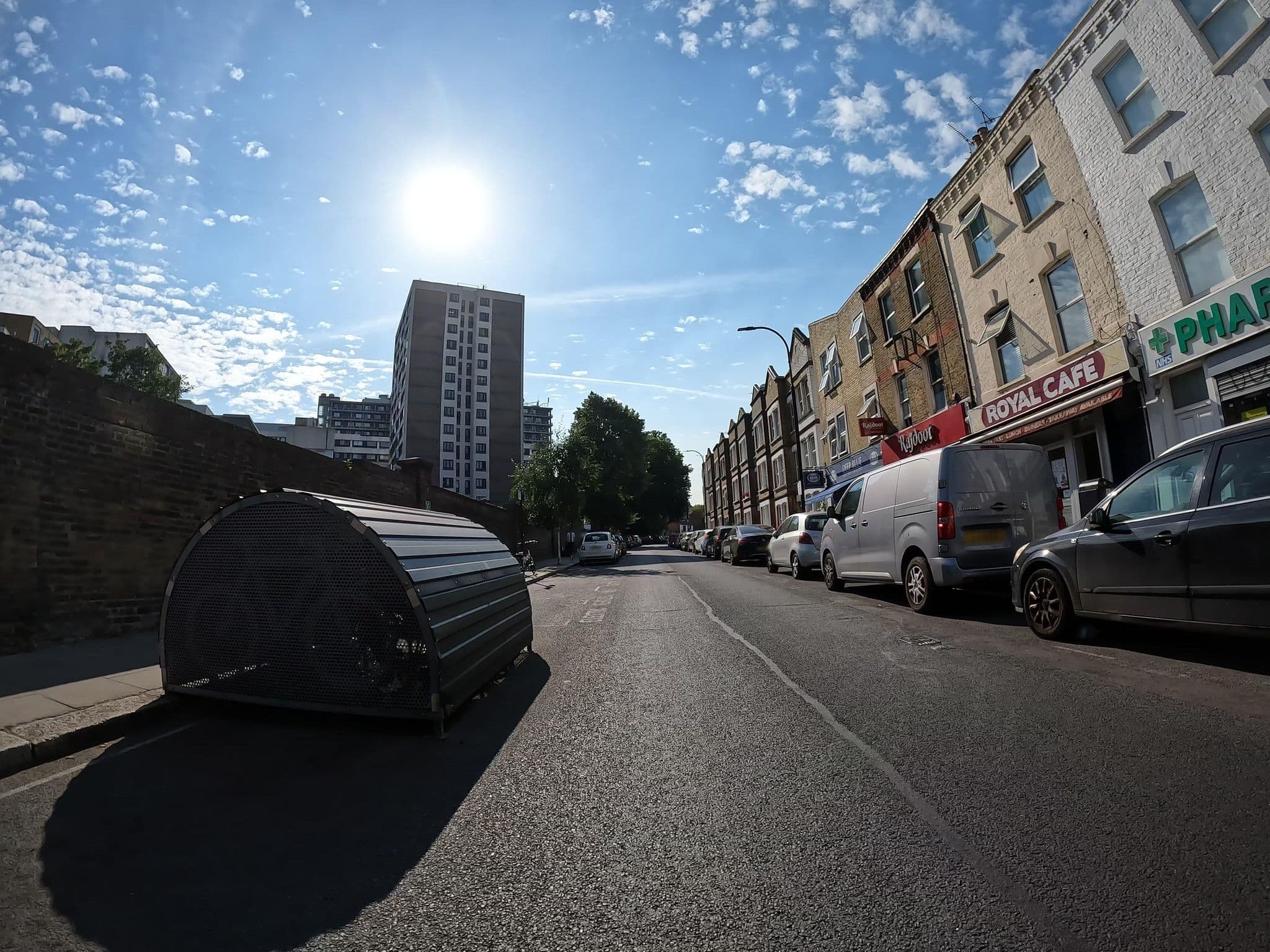 Street view near The Pillar Hotel London, Golders Green — © erias (CC BY-SA · Mapillary)