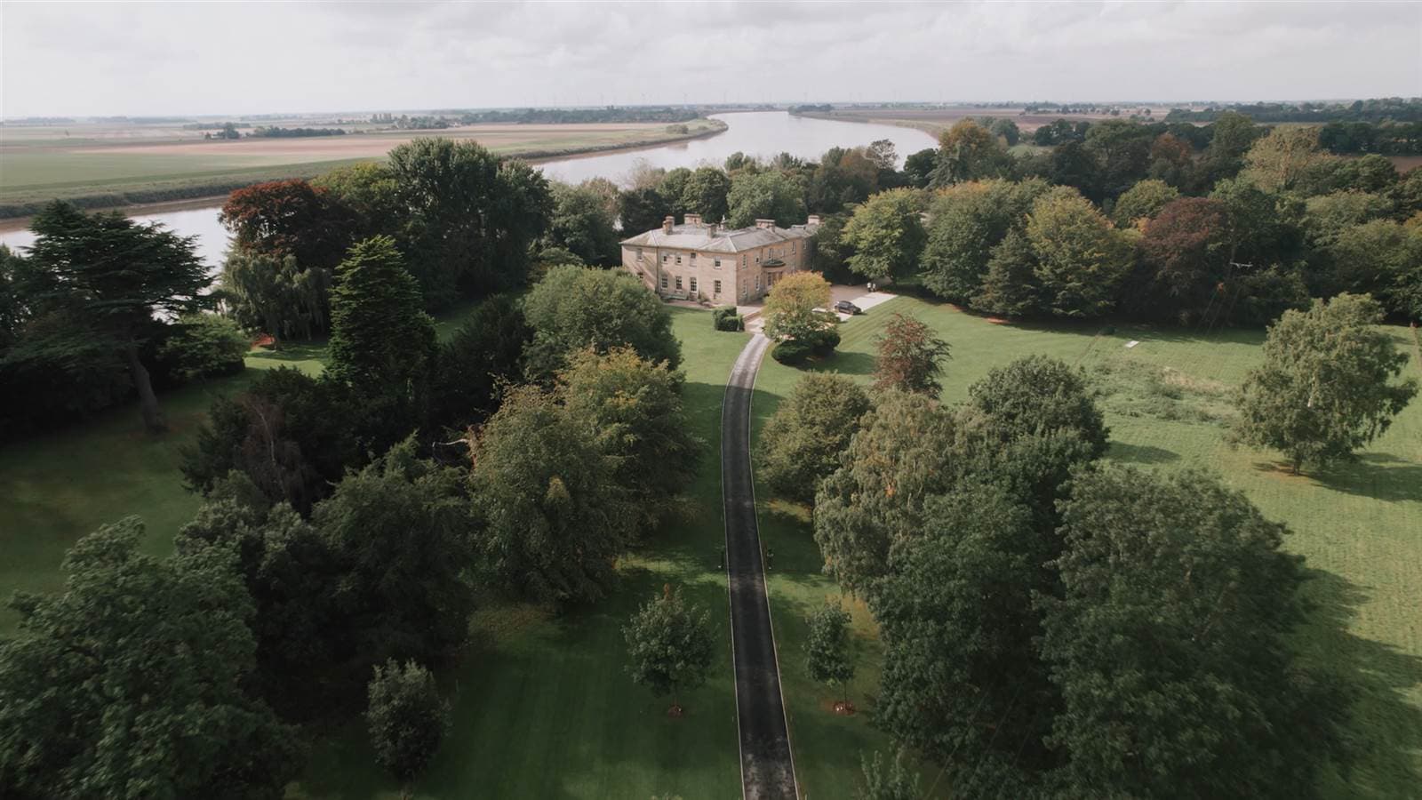 Saltmarshe Hall, Skelton