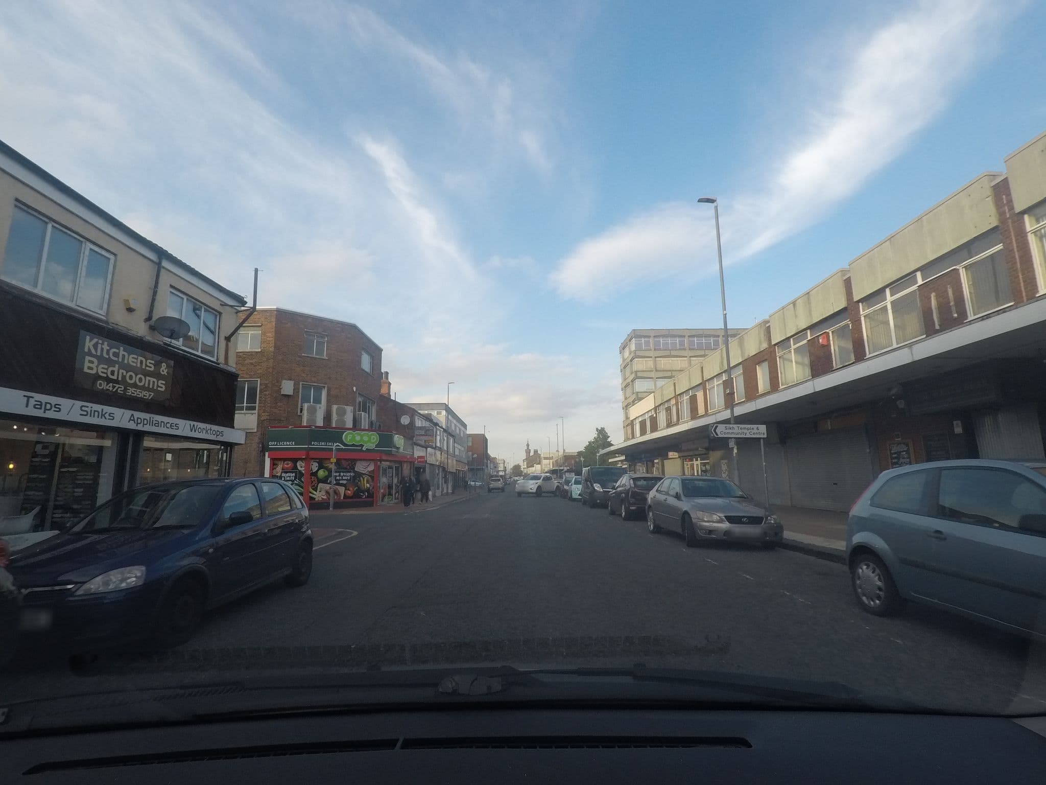 Street view near White Bear Hotel, Grimsby — © lamaar639 (CC BY-SA · Mapillary)