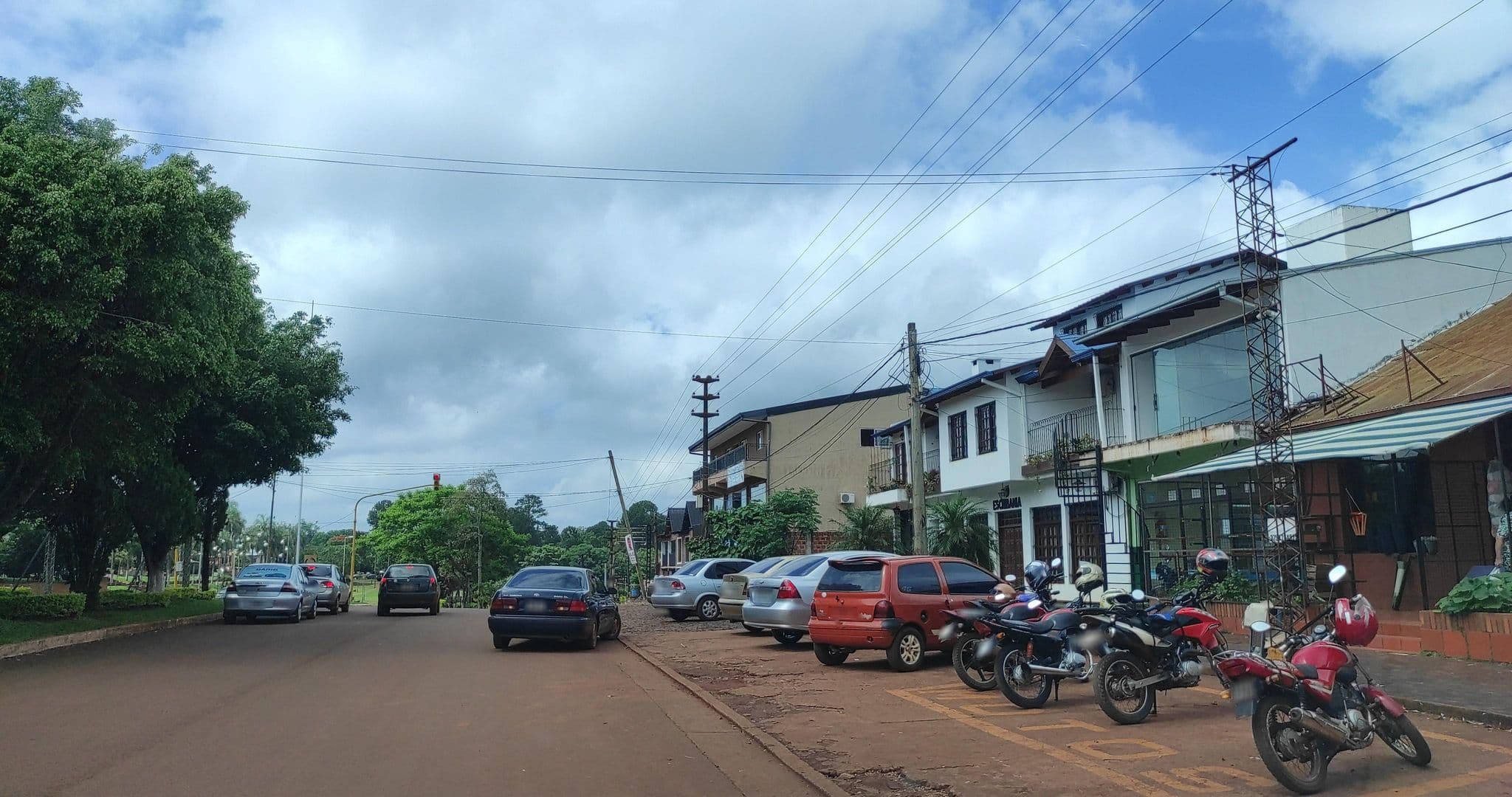 Street view near Colonial, Santa Rita — © diegokrein (CC BY-SA · Mapillary)