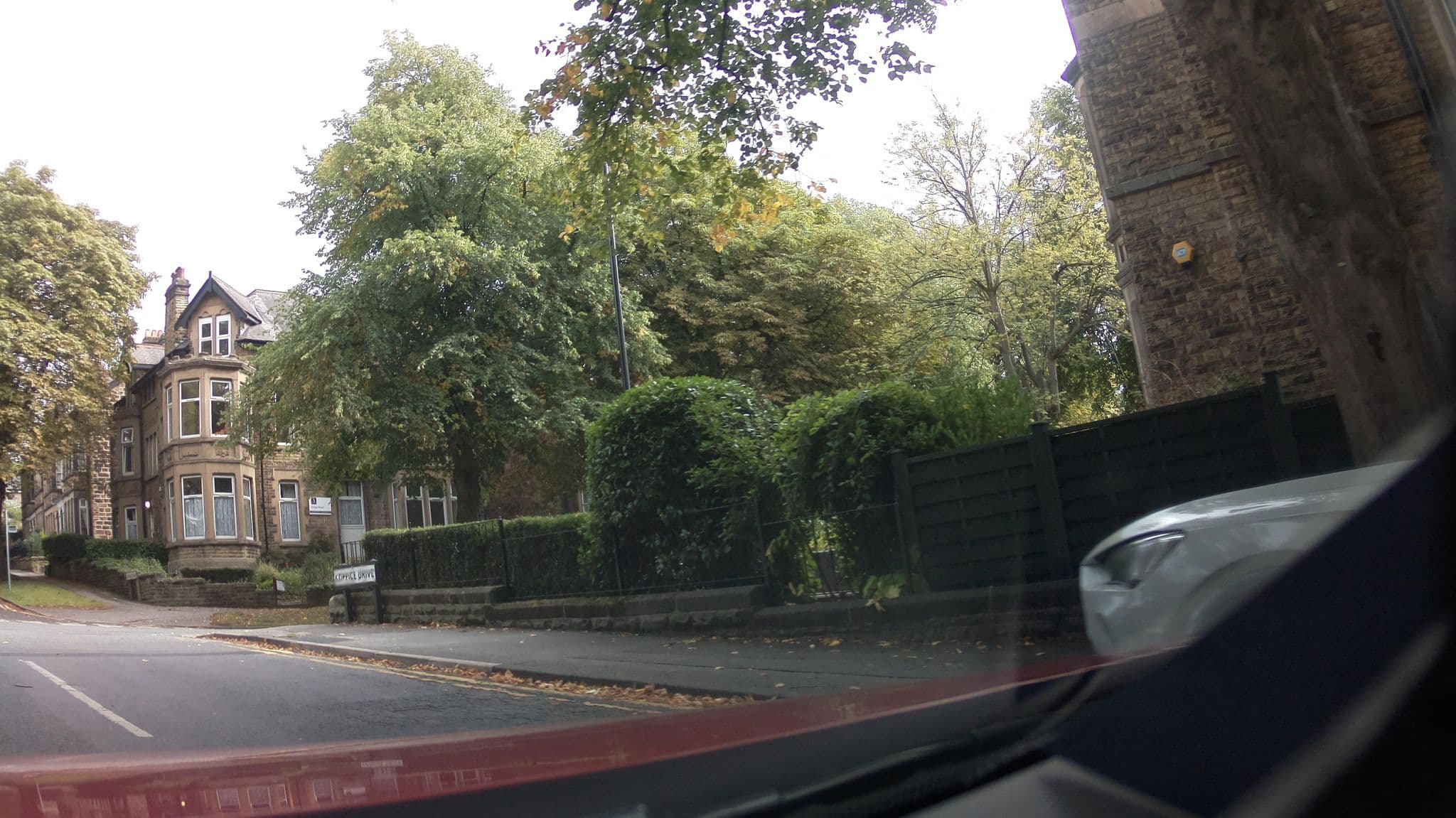 Street view near Fountains Guest House - Harrogate Stays with FREE PARKING, Harrogate — © southglos (CC BY-SA · Mapillary)
