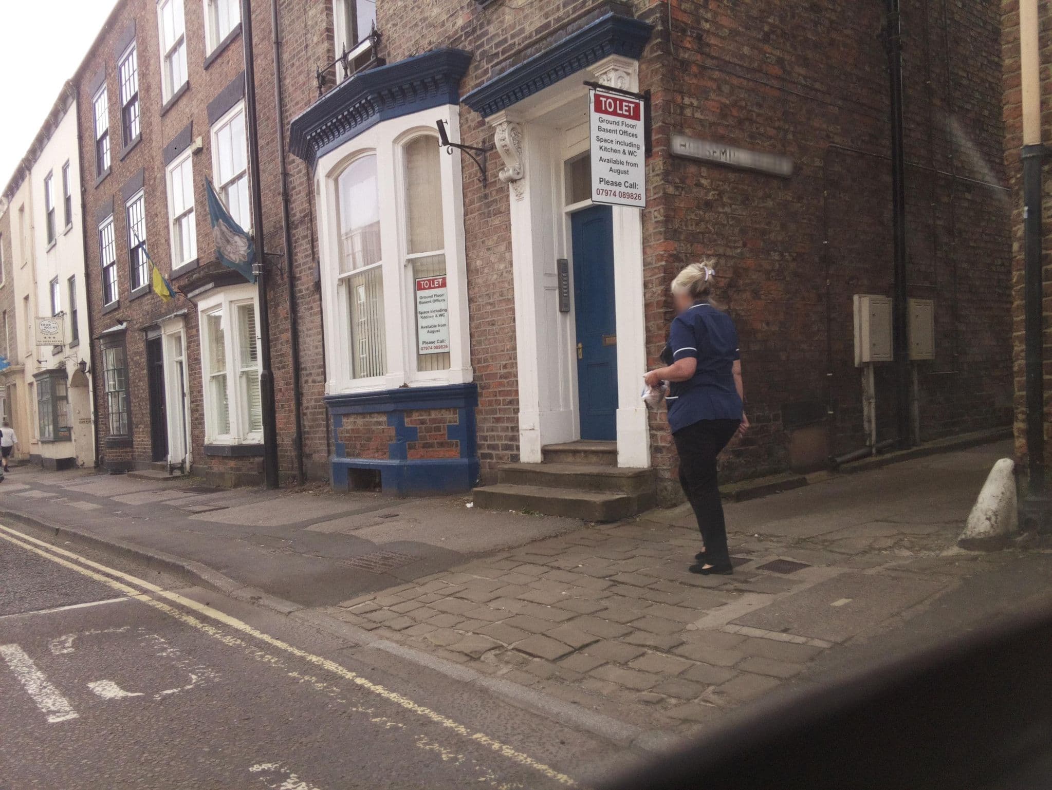 Street view near Ebor Mount, Knaresborough — © southglos (CC BY-SA · Mapillary)