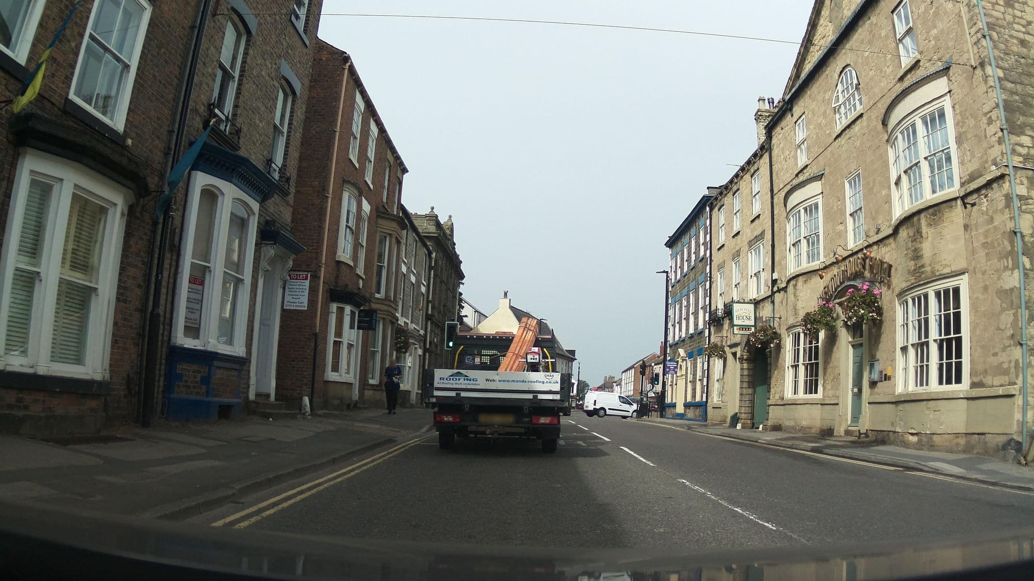Street view near Orchard Club Hotel, Knaresborough — © southglos (CC BY-SA · Mapillary)