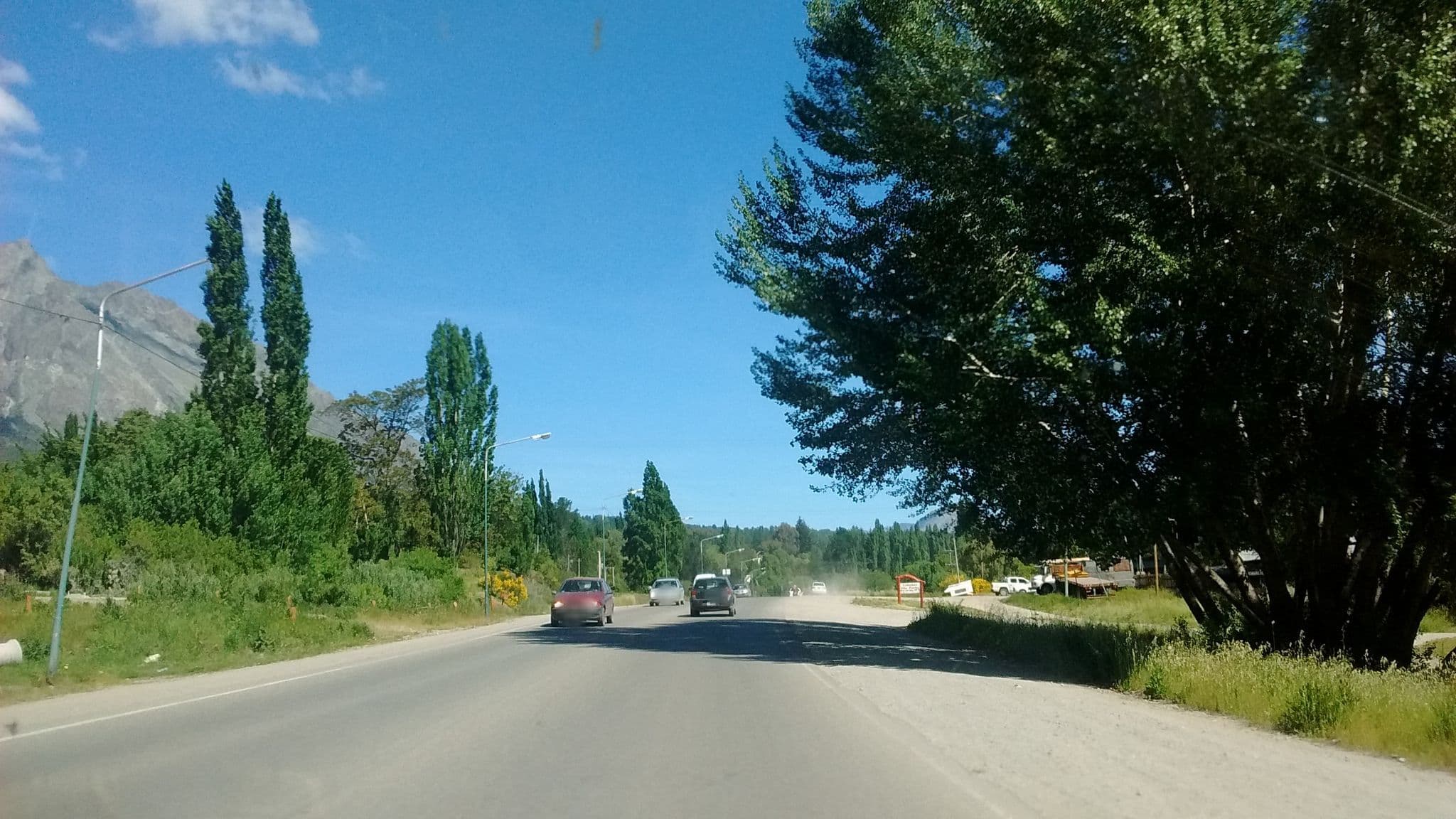 Street view near La Terraza - Cabañas, El Bolsón