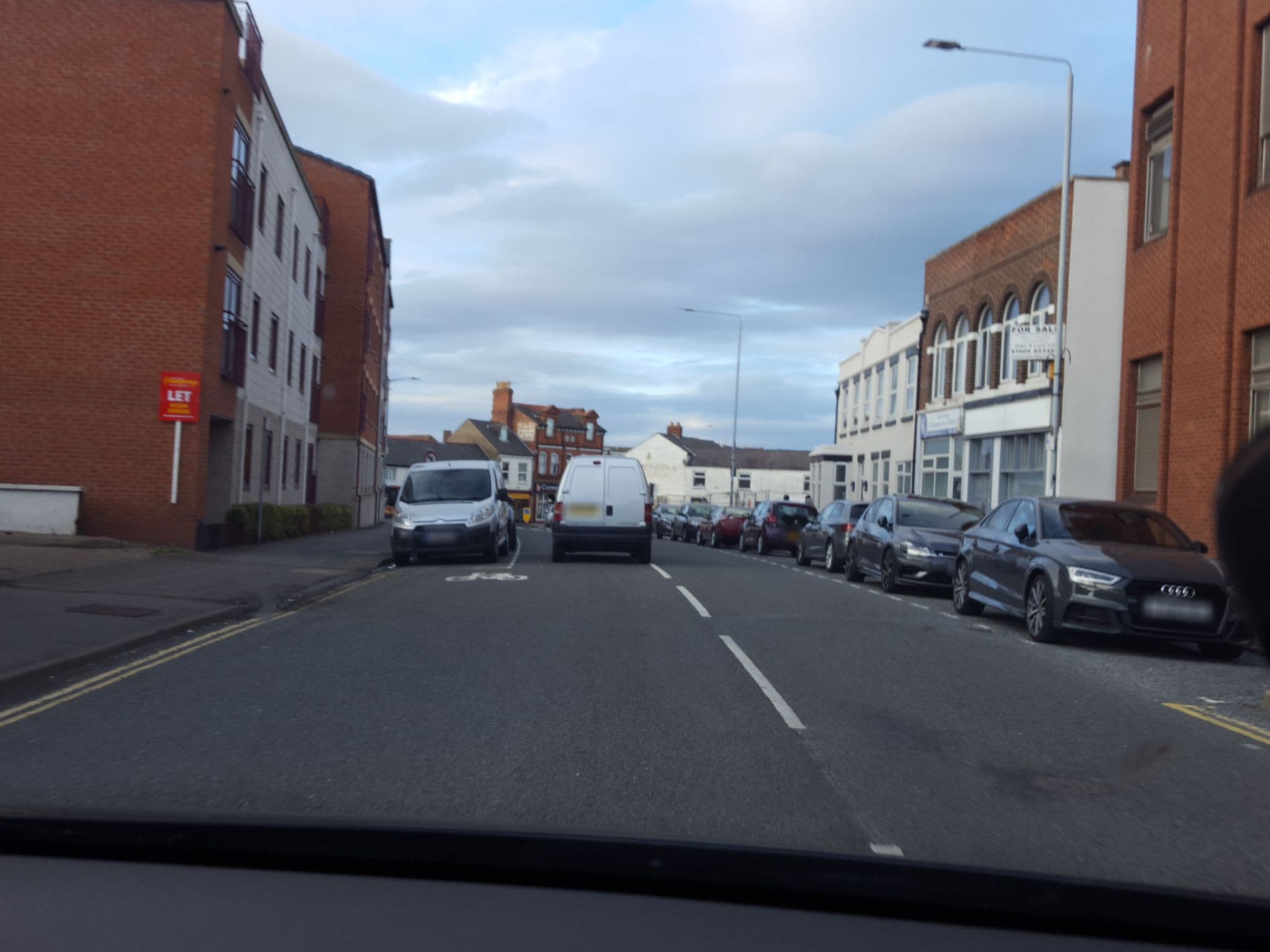 Street view near Royal George Hotel, Loughborough — © shadycraig (CC BY-SA · Mapillary)