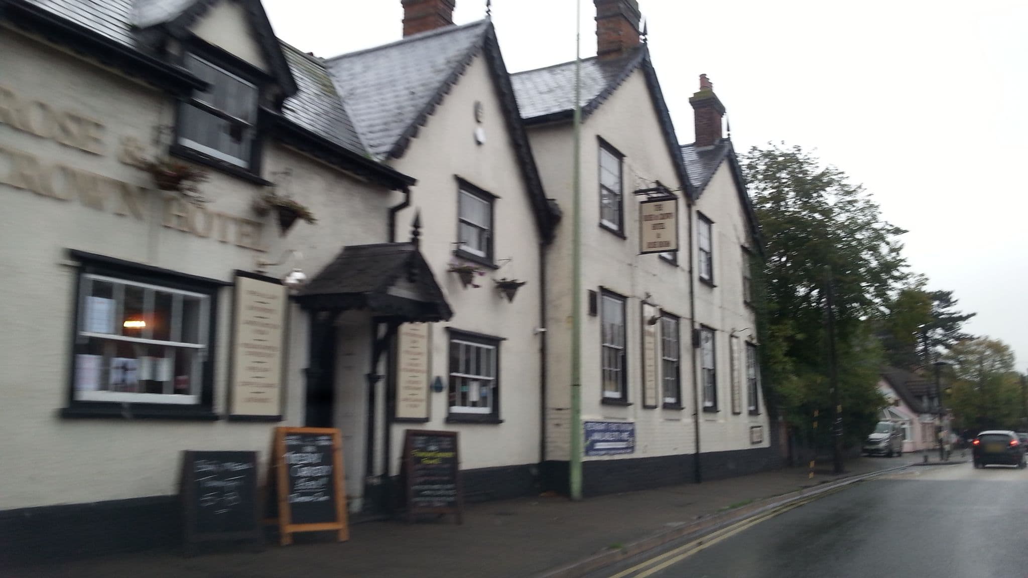 Street view near Rose & Crown, Haverhill — © adam2 (CC BY-SA · Mapillary)