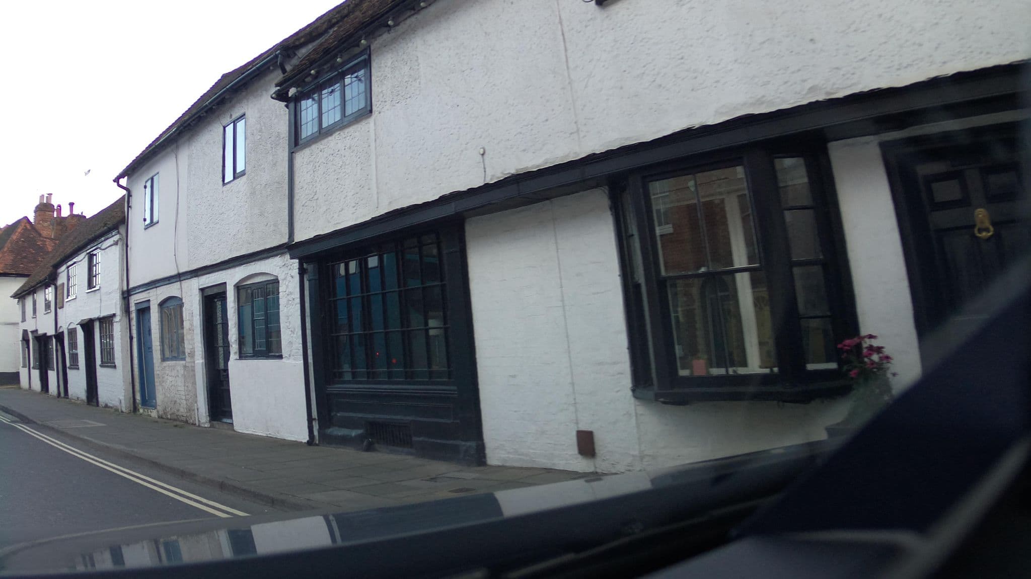 Street view near The Bull on Bell St, Henley-on-Thames — © southglos (CC BY-SA · Mapillary)