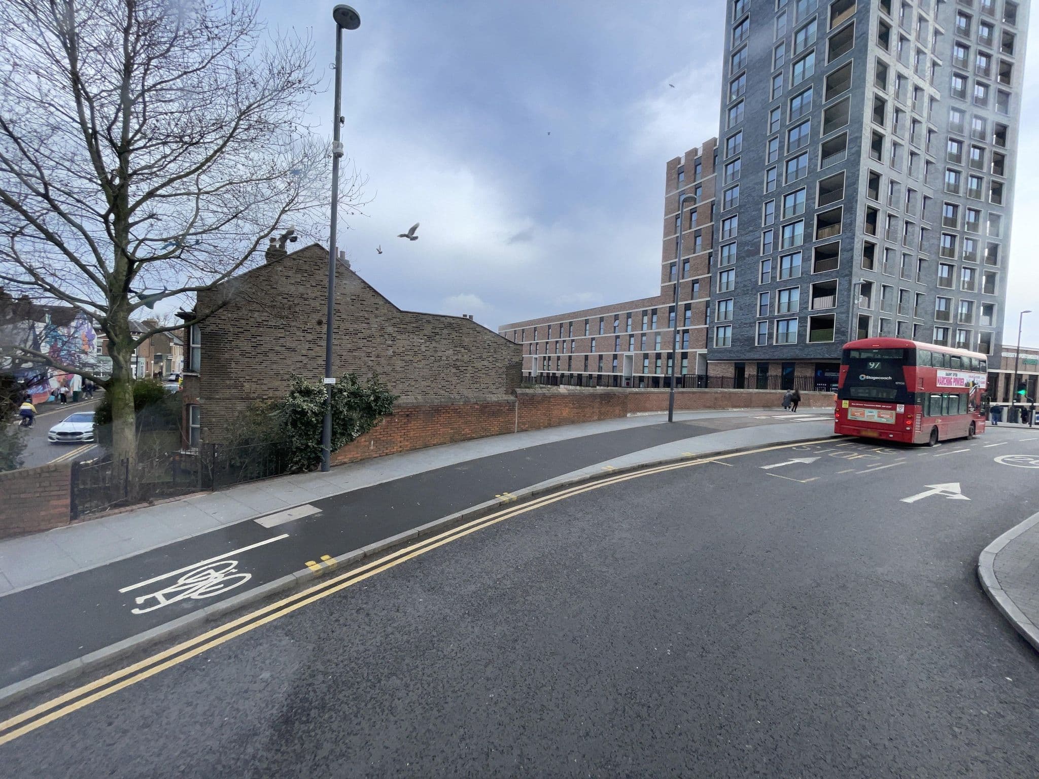 Street view near London Serviced Apartments, Walthamstow — © gness (CC BY-SA · Mapillary)
