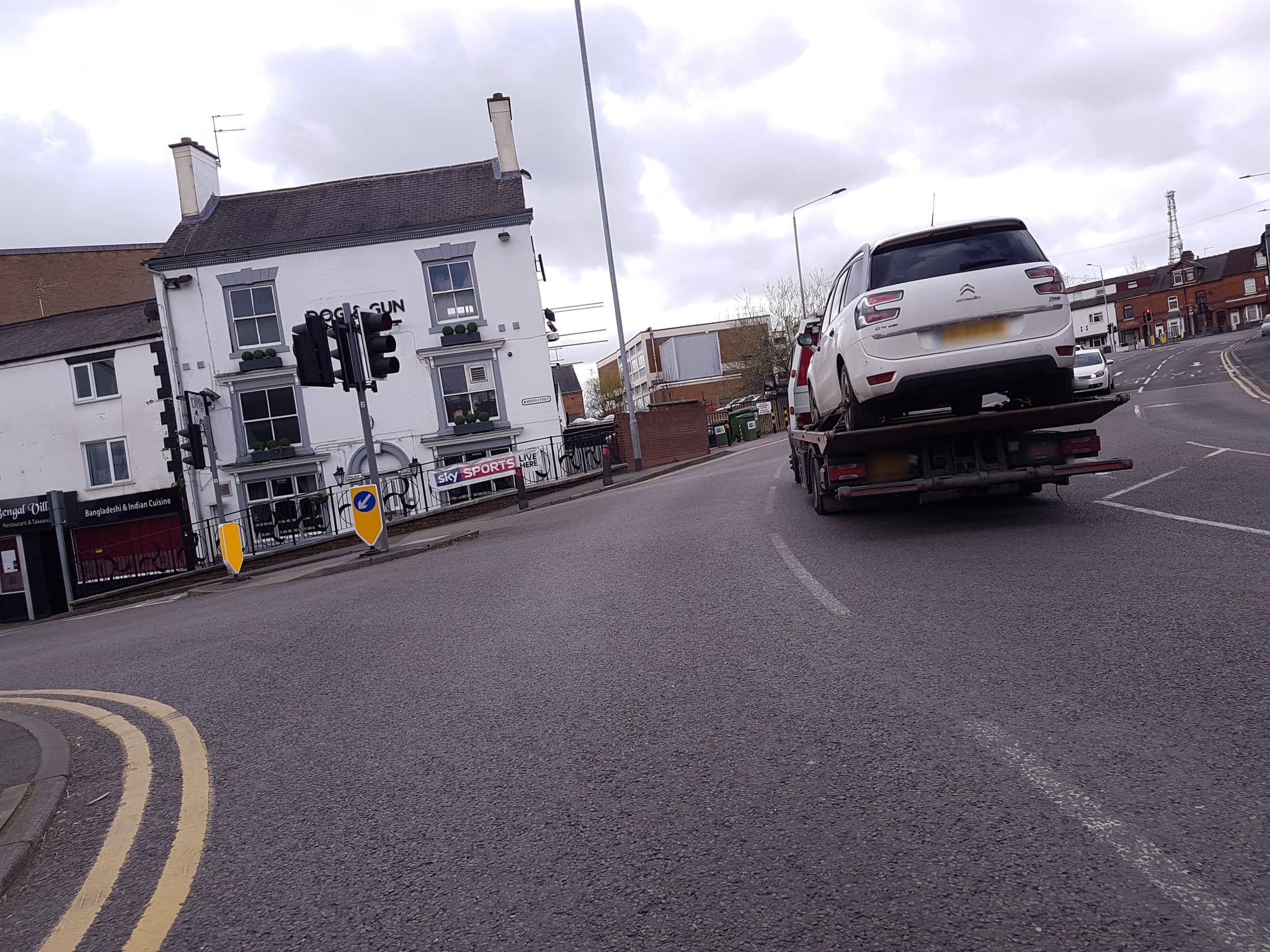 Street view near Union Inn, Hinckley — © cyclestreets (CC BY-SA · Mapillary)