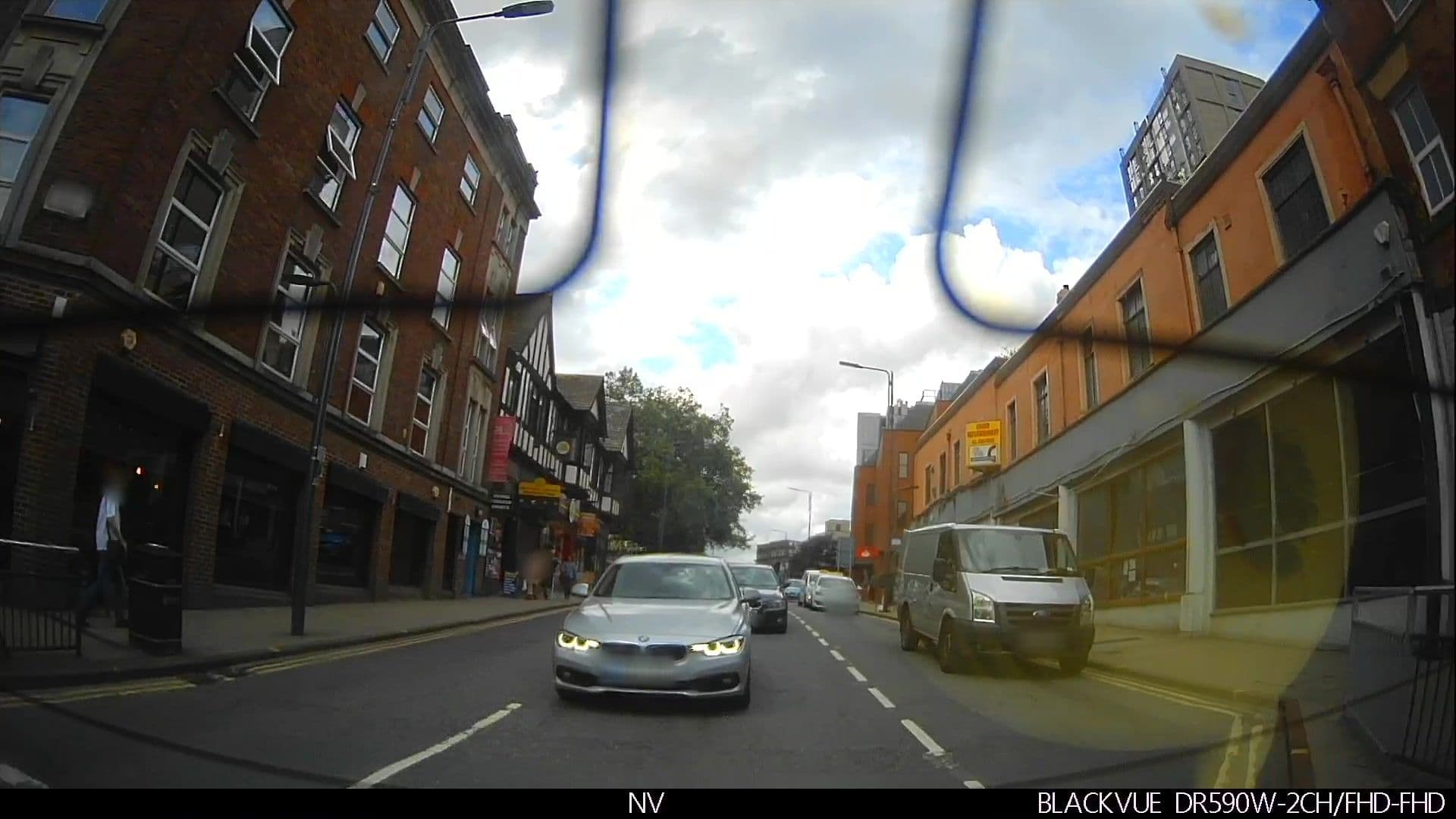 Street view near The Wrens, Leeds — © lamaar639 (CC BY-SA · Mapillary)