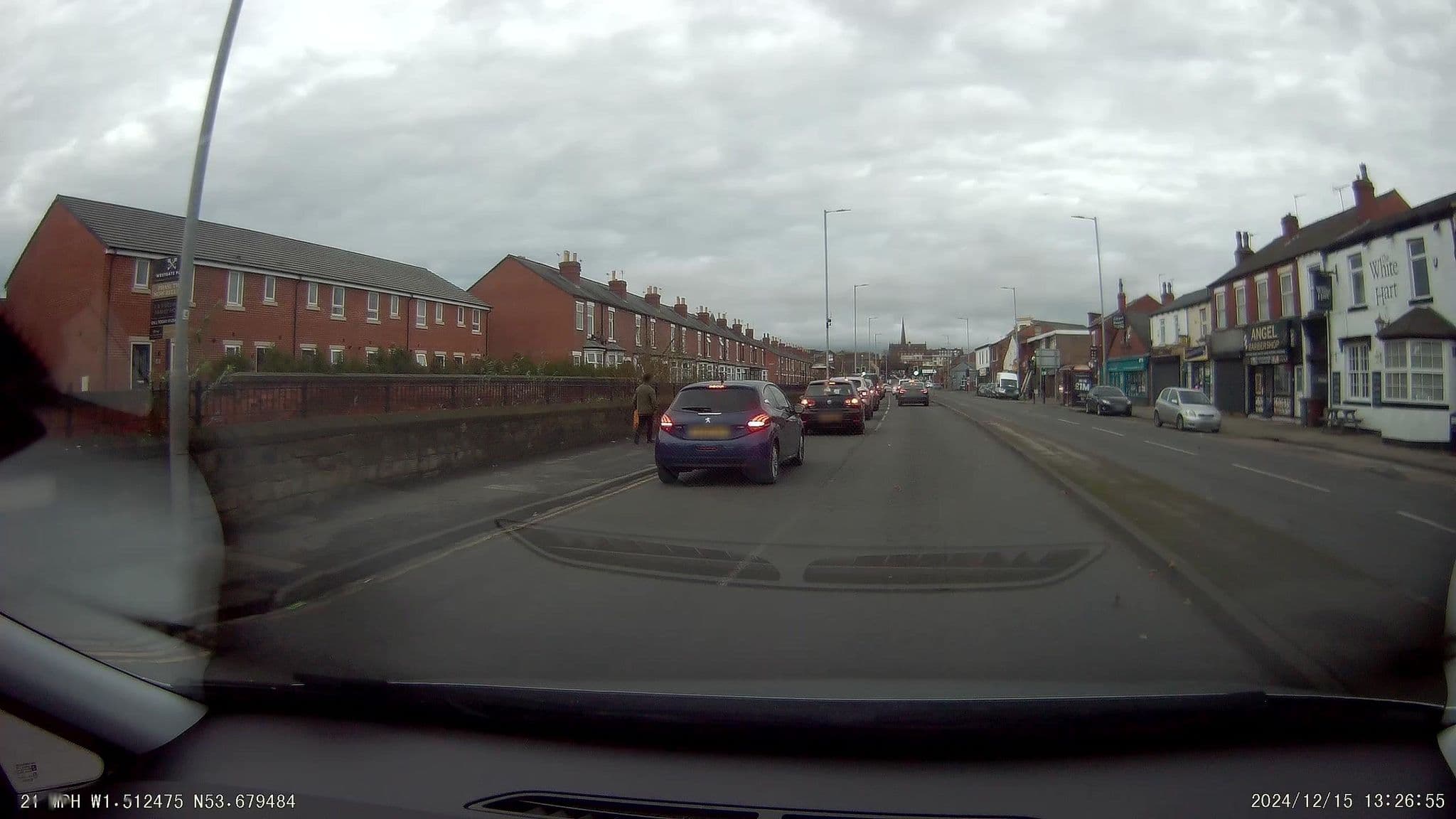 Street view near The White Hart, Wakefield — © aidan573 (CC BY-SA · Mapillary)