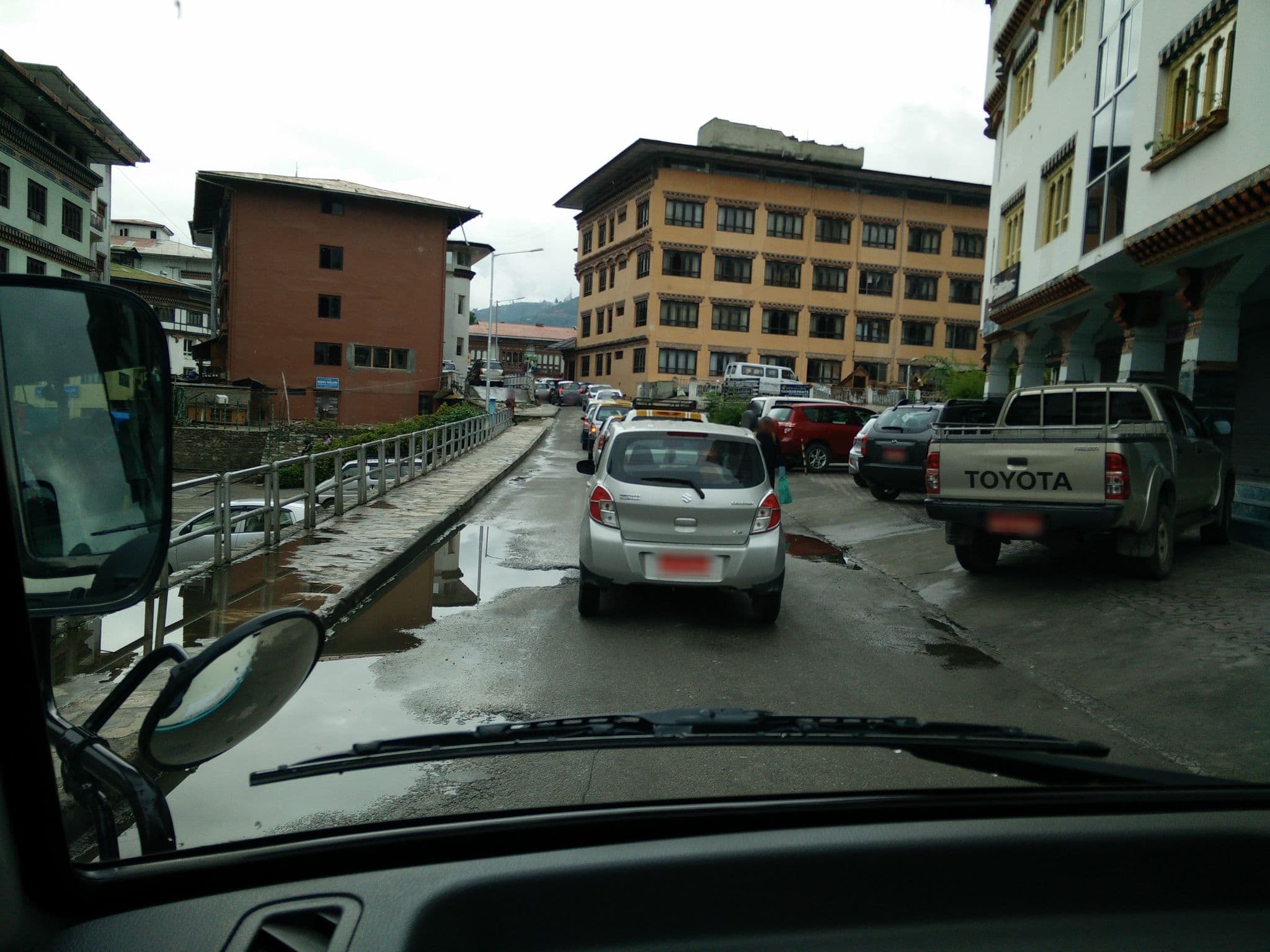 Street view near sernya hotel, Thimphu