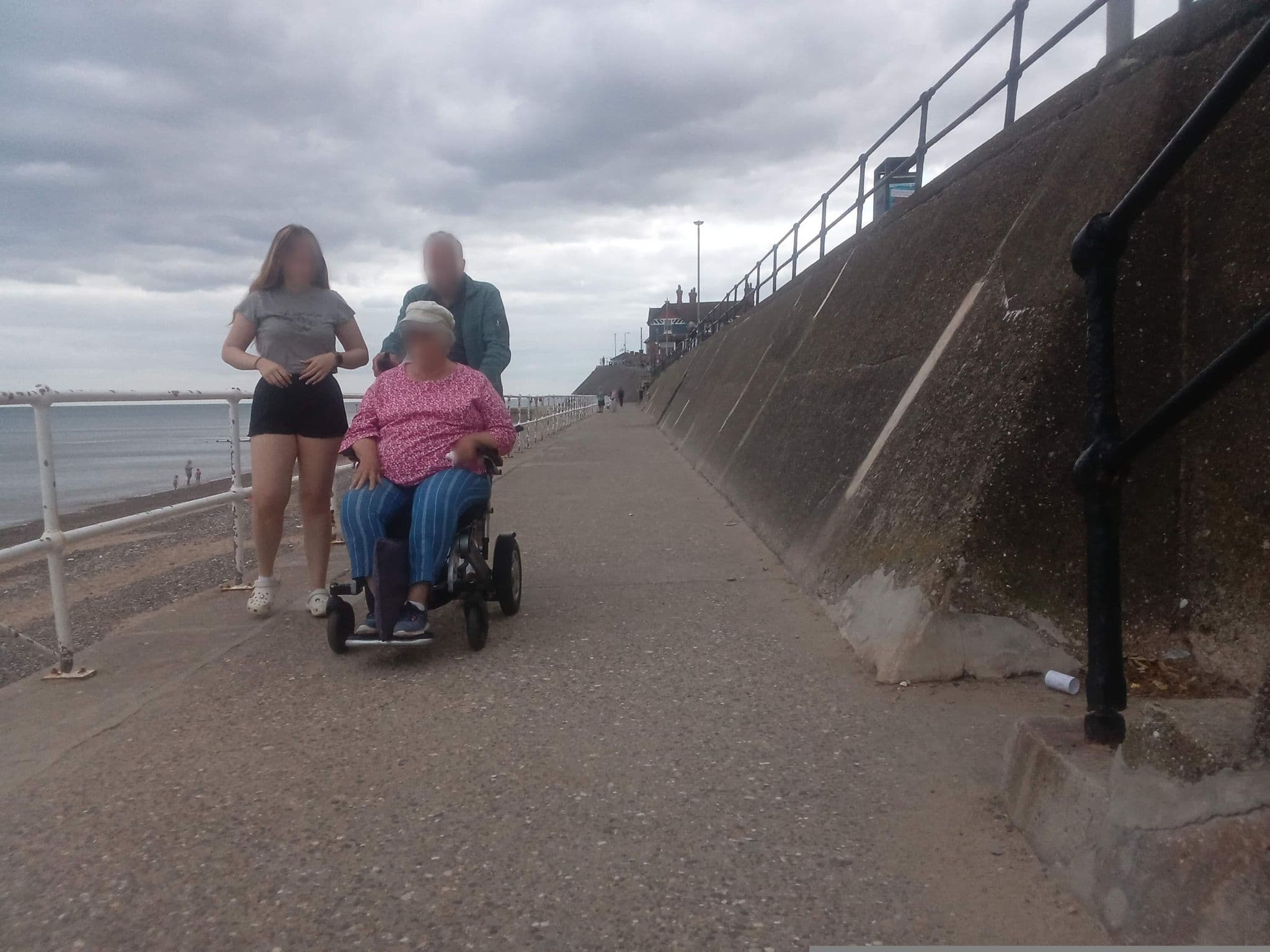 Street view near The Best Exotic Bug Hotel, Hornsea — © albertdougie15 (CC BY-SA · Mapillary)