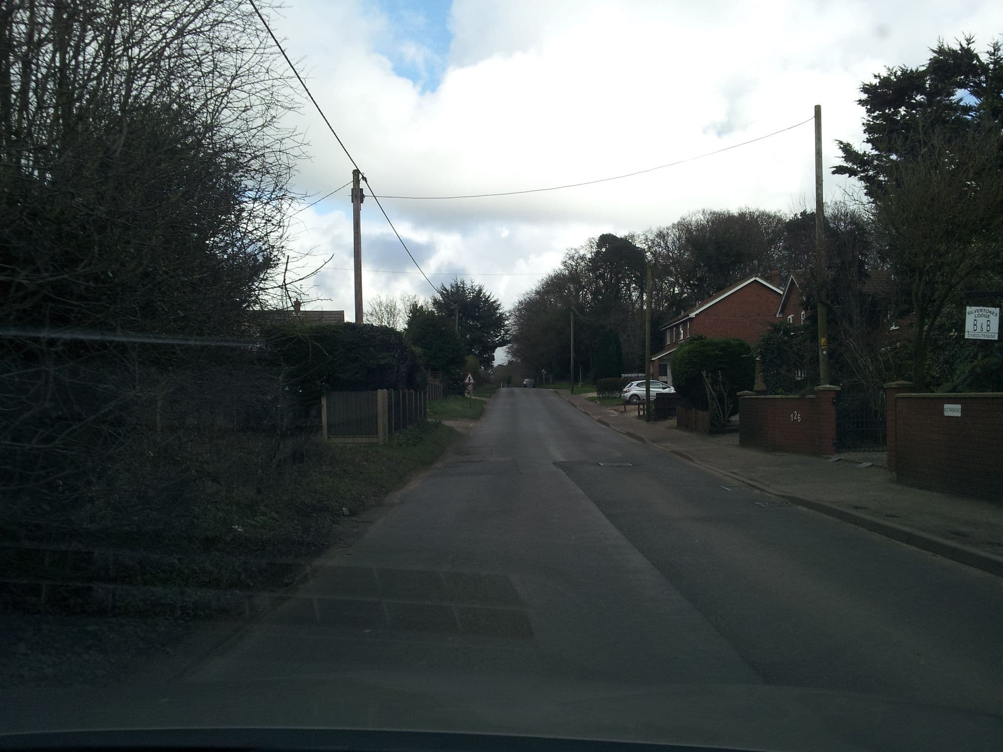 Street view near silvertones lodge, Horsford — © adam2 (CC BY-SA · Mapillary)
