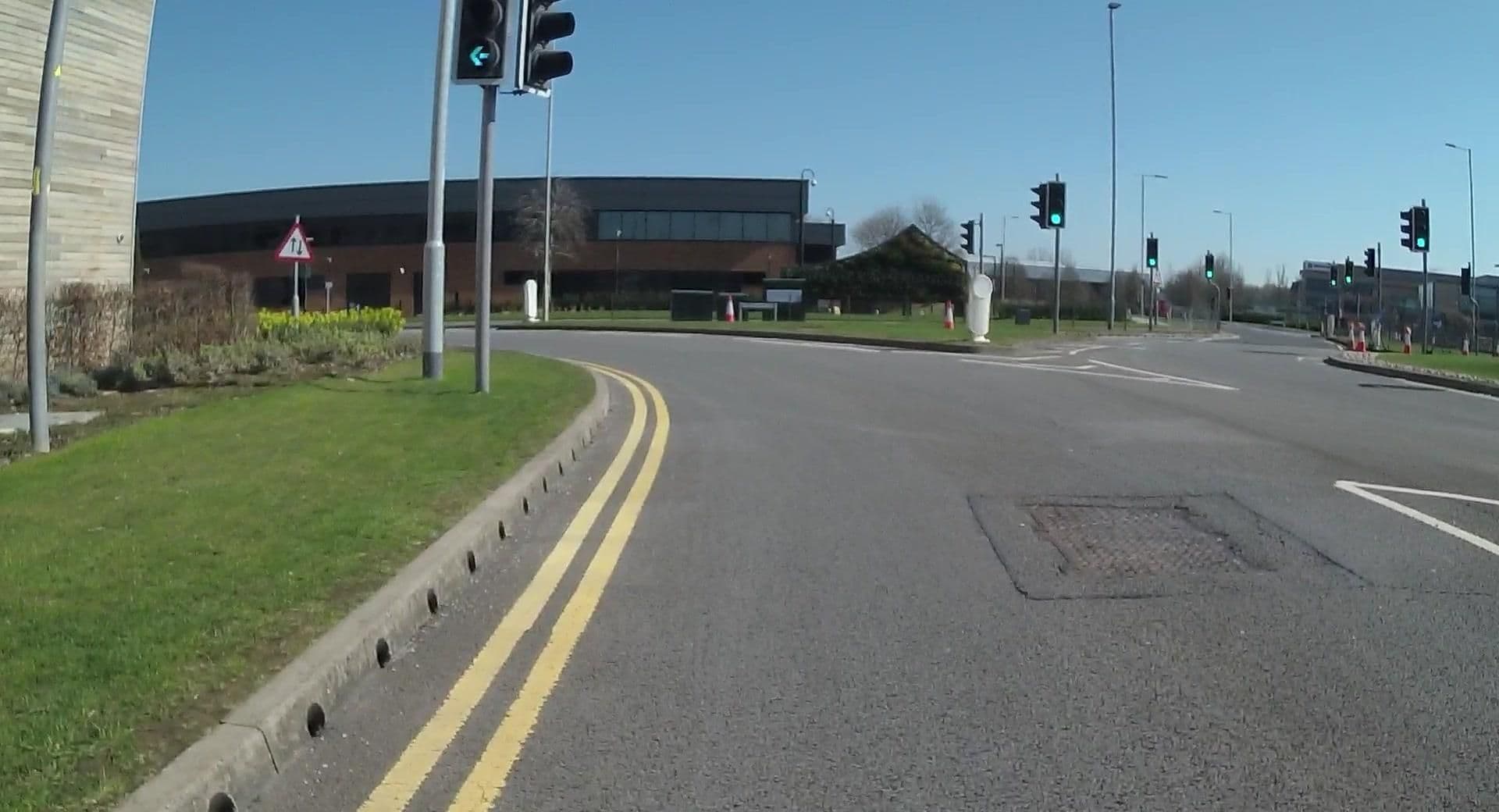 Street view near Christmas Party Venue | Crowne Plaza Reading, Lower Earley — © jpennycook (CC BY-SA · Mapillary)