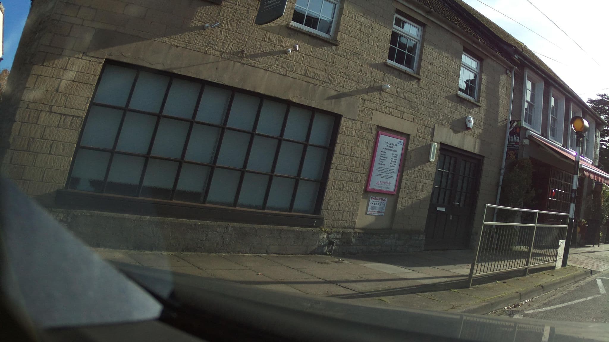 Street view near The Ilchester Arms, Ilchester — © southglos (CC BY-SA · Mapillary)