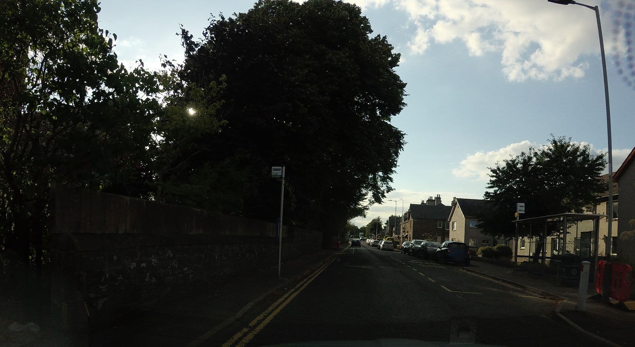 Street view near Invergowrie Inn, Invergowrie — © hobgoblin (CC BY-SA · Mapillary)