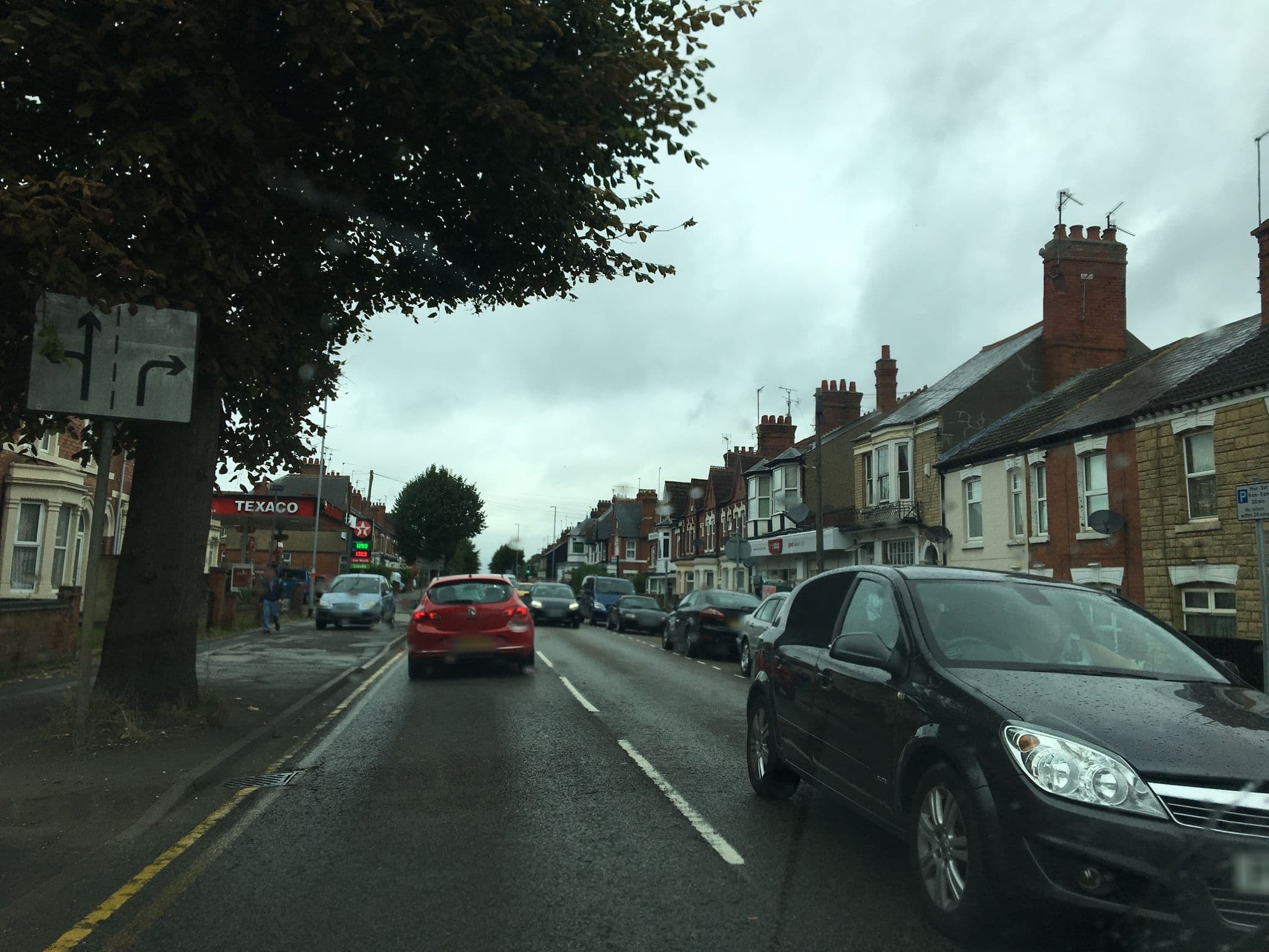 Street view near Rushden Retreat on Wellingborough Road, Rushden — © rac_uk2 (CC BY-SA · Mapillary)