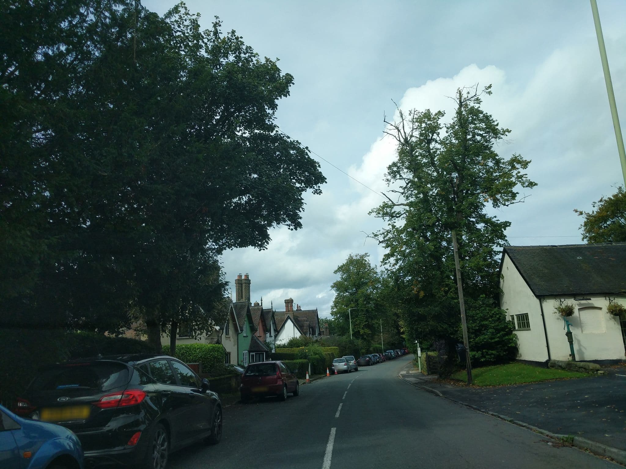 Street view near Sneyd Arms Hotel, Keele — © adam2 (CC BY-SA · Mapillary)