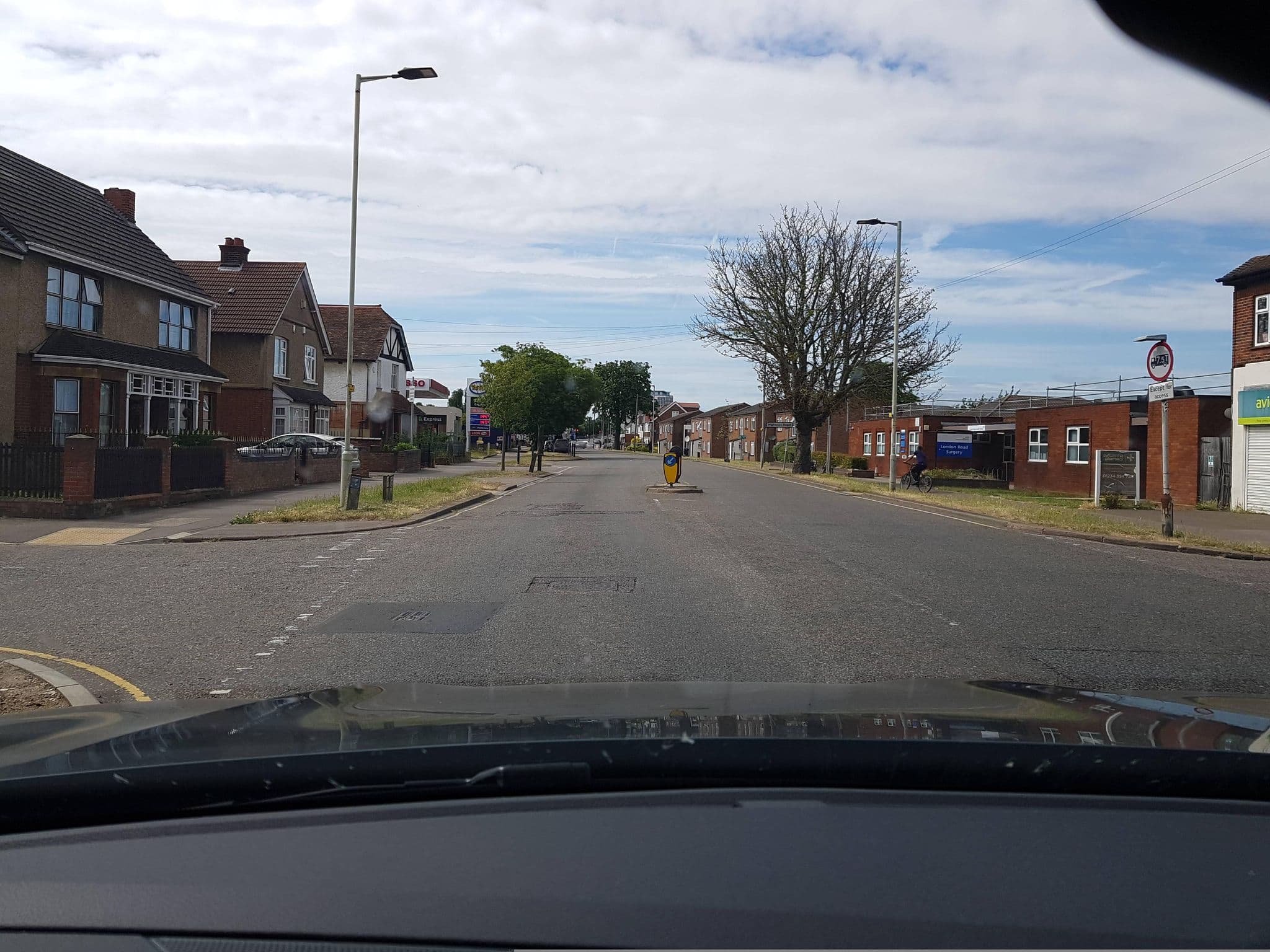 Street view near The Cottage Bakery, Bedford — © toho (CC BY-SA · Mapillary)