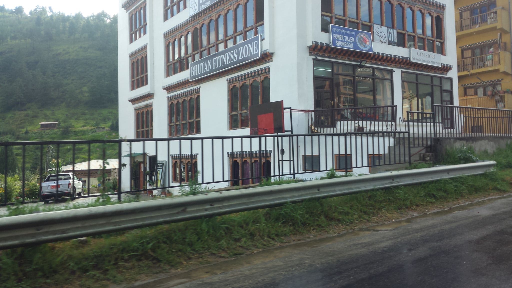 Street view near Hotel Riverside, Thimphu