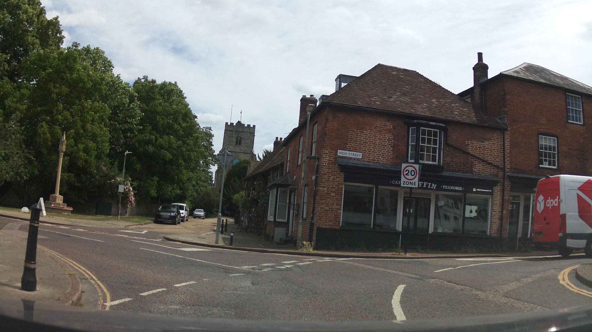 Street view near The King & Queen, Larkfield — © southglos (CC BY-SA · Mapillary)
