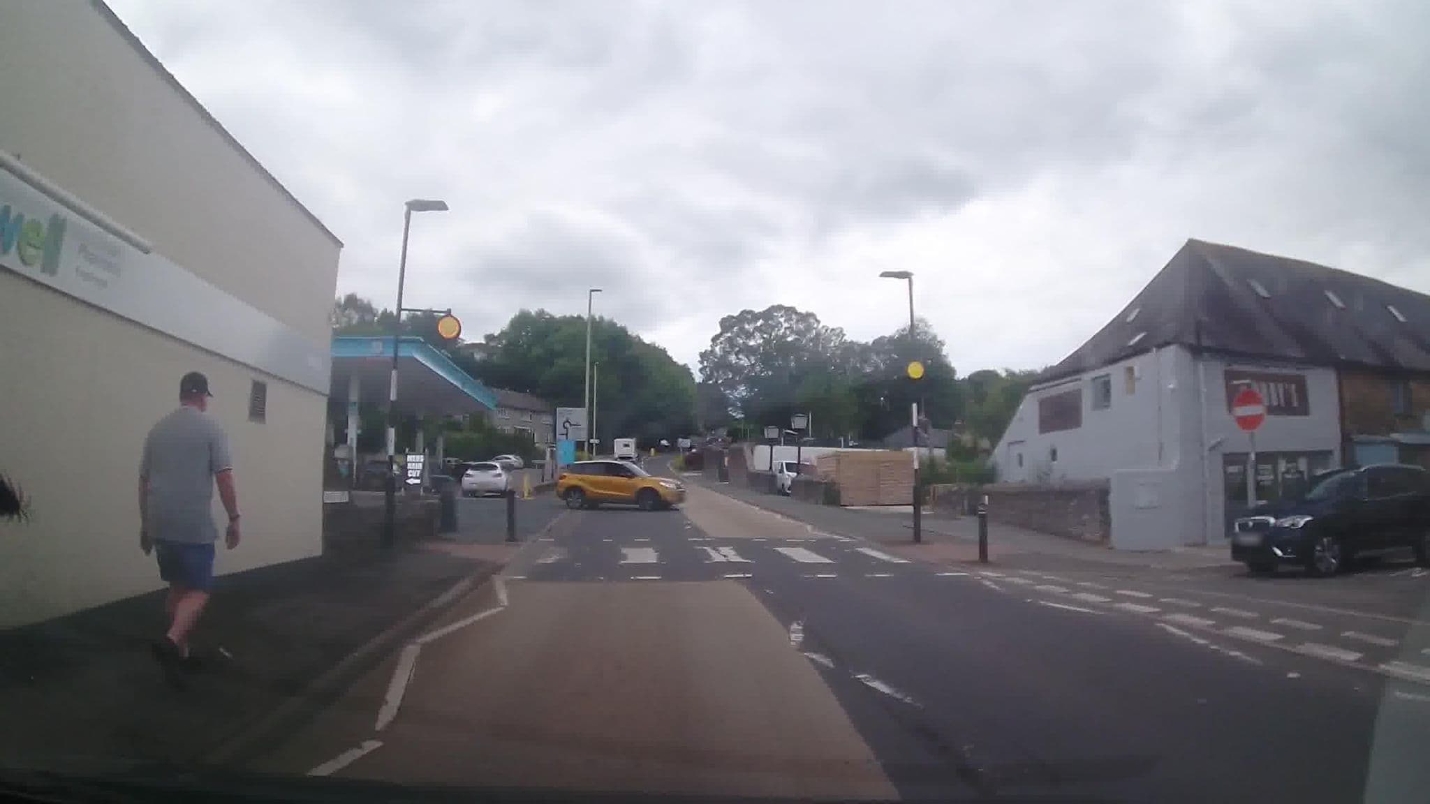 Street view near The Milking Shed, Kingsbridge — © trigpoint (CC BY-SA · Mapillary)