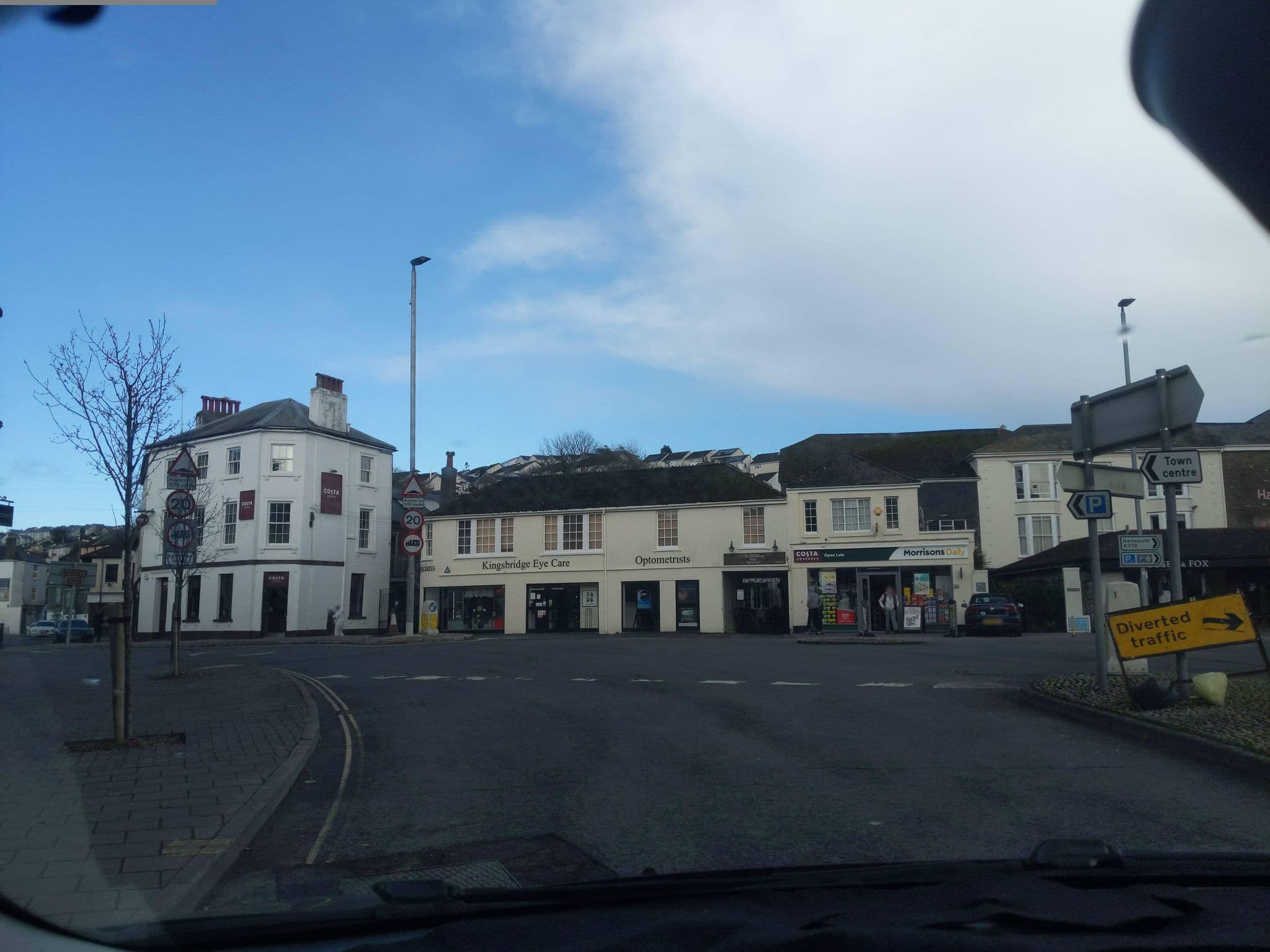 Street view near Toad Hall Cottages, Kingsbridge — © WaggyDog (CC BY-SA · Mapillary)