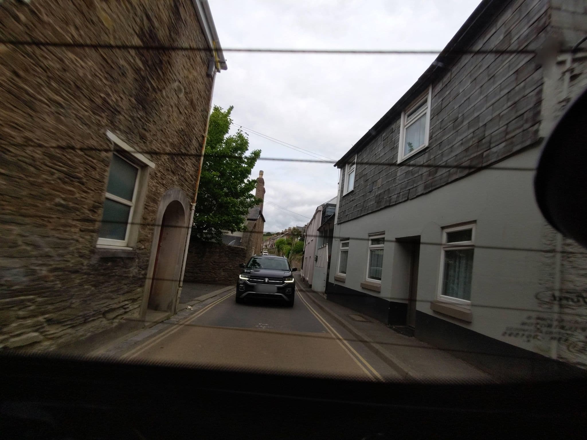 Street view near 3 Bed in Kingsbridge oc-47410 - Entire Place, Kingsbridge — © WaggyDog (CC BY-SA · Mapillary)
