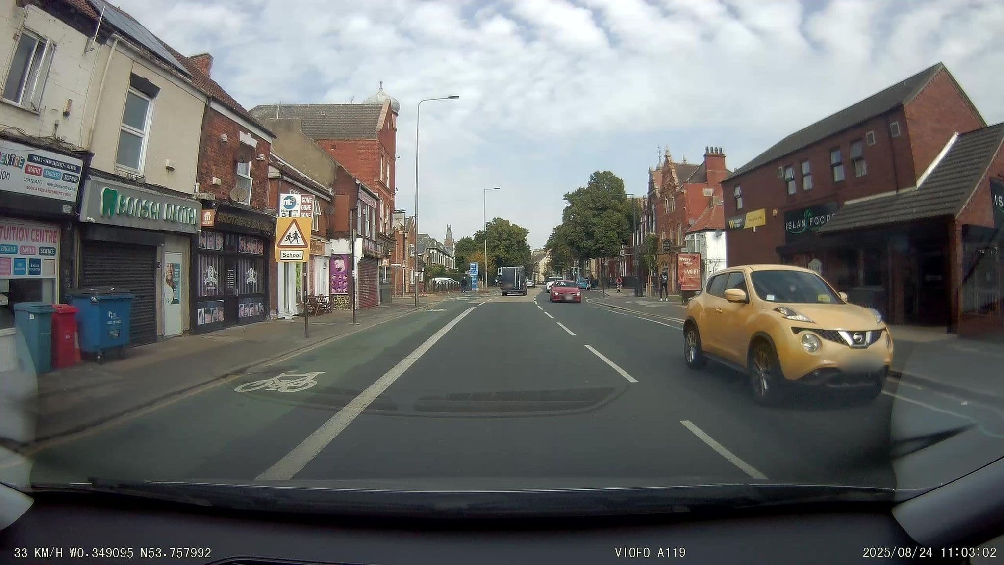 Street view near THE ROSE HOTEL, Kingston upon Hull — © aidan573 (CC BY-SA · Mapillary)