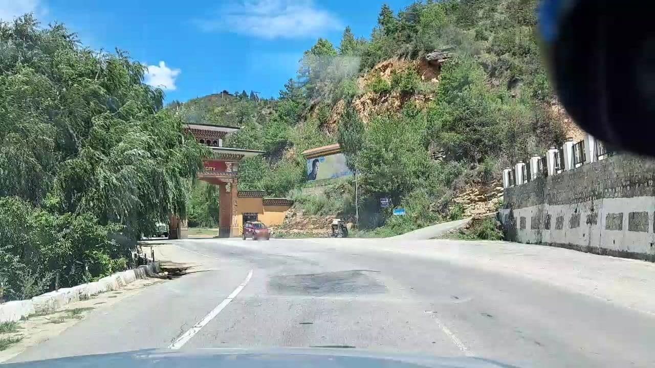 Street view near SilverPine Boutique, Thimphu — © roadroid (CC BY-SA · Mapillary)
