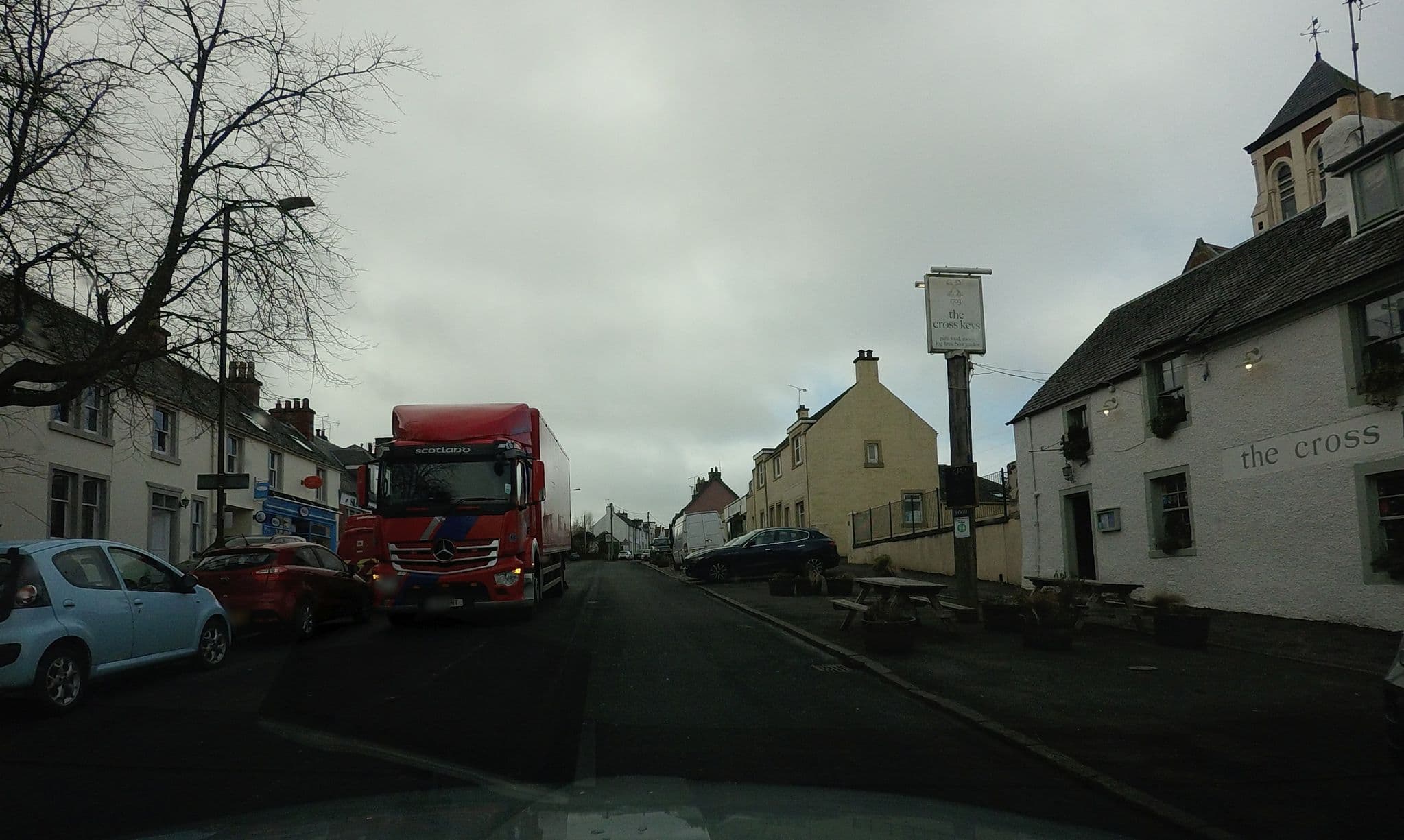 Street view near The Cross Keys, Kippen — © hobgoblin (CC BY-SA · Mapillary)