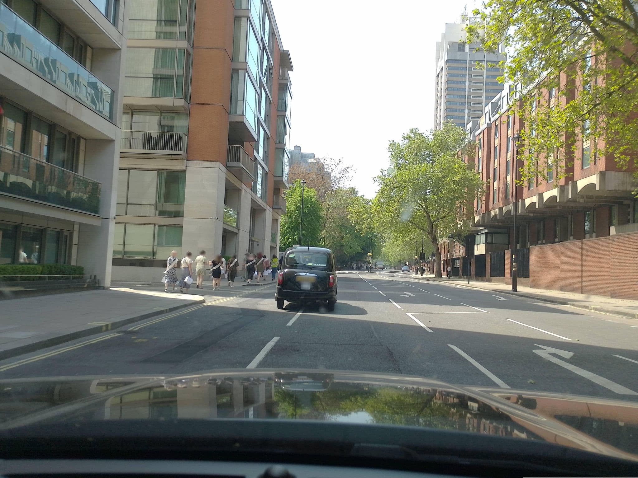 Street view near Bvlgari Hotel London, Knightsbridge and Belgravia — © laye (CC BY-SA · Mapillary)