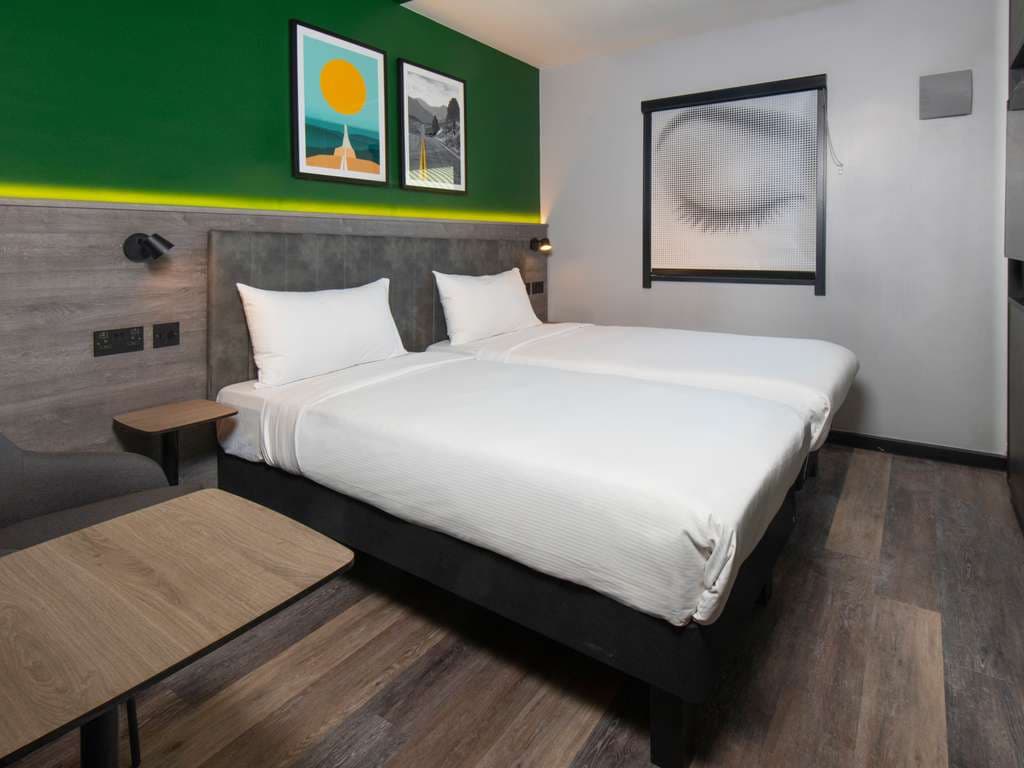 ibis Styles London Gatwick Airport, Langley Green