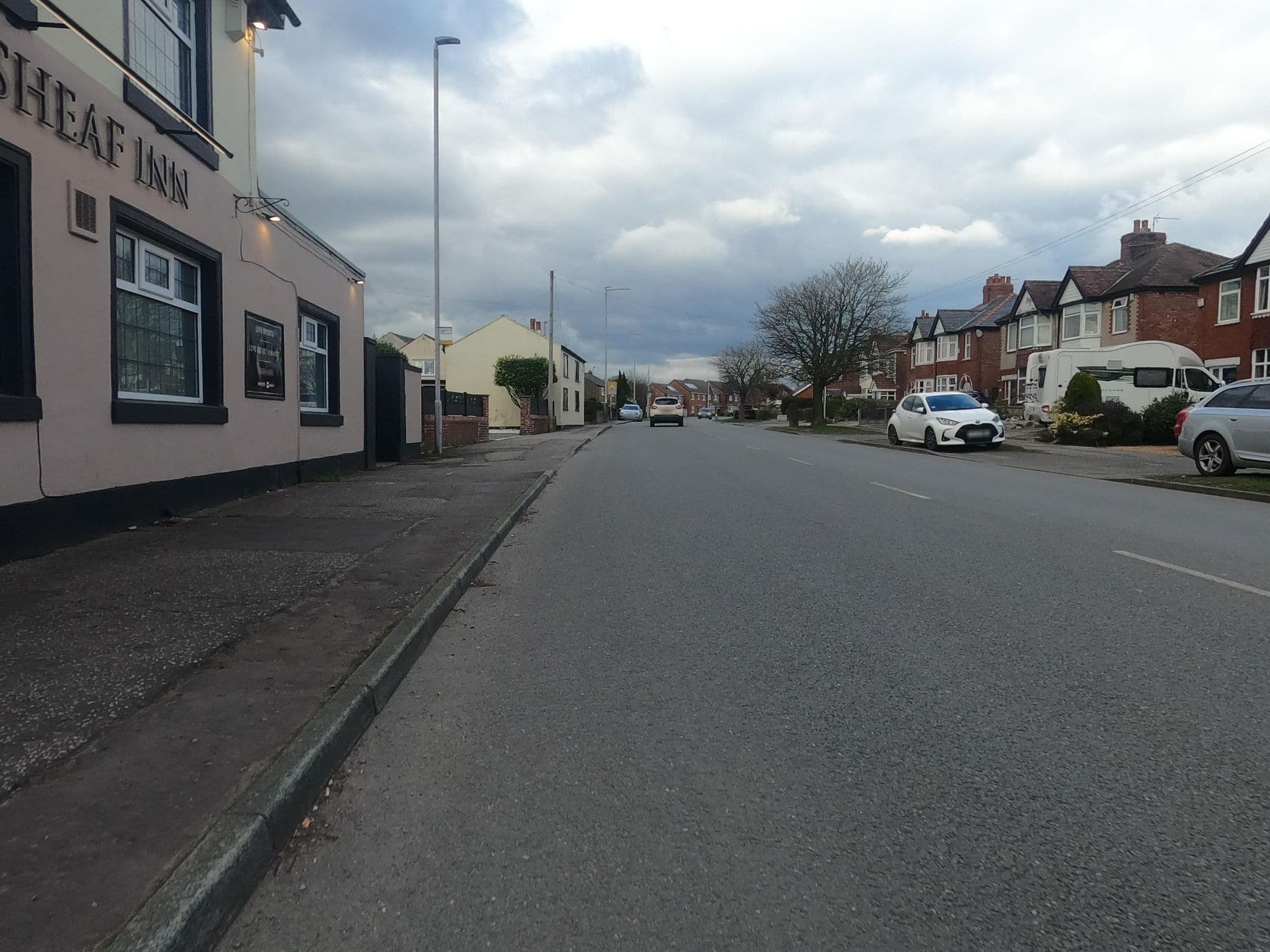 Street view near The Wheatsheaf Inn, Leyland — © tonys999 (CC BY-SA · Mapillary)