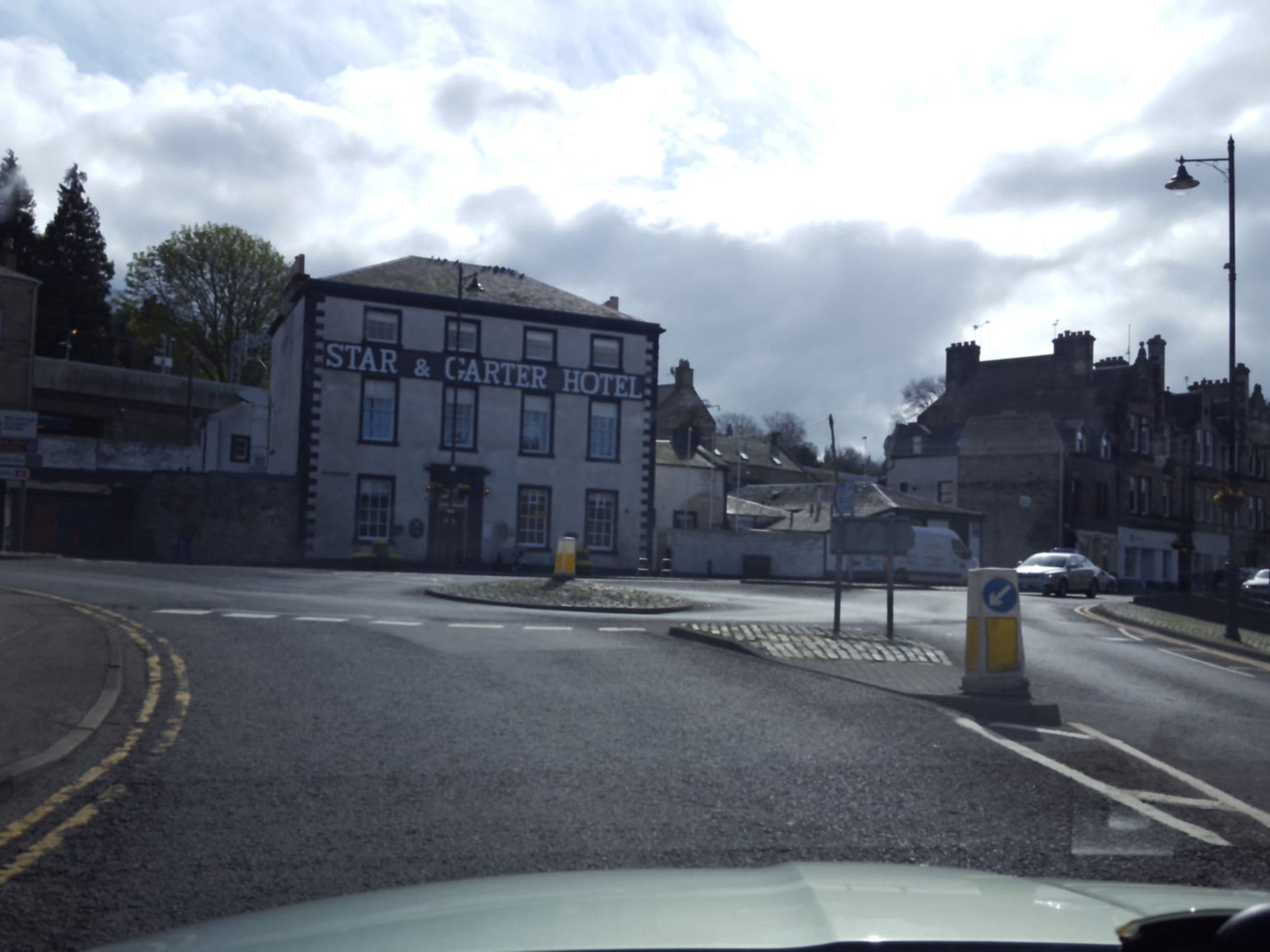 Street view near Linlithgow Lodge, Linlithgow — © hobgoblin (CC BY-SA · Mapillary)