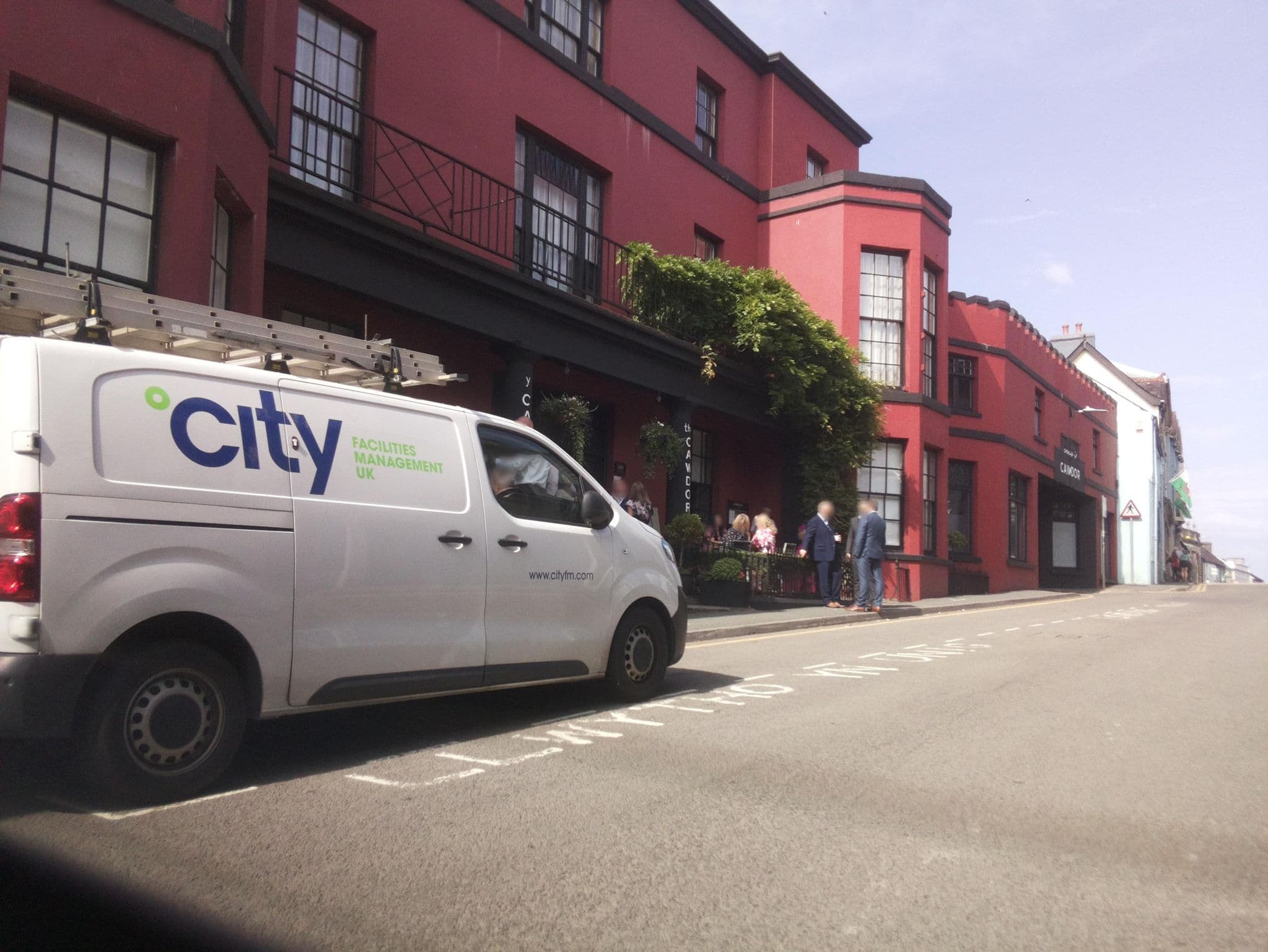 Street view near Cawdor, Llandeilo — © southglos (CC BY-SA · Mapillary)