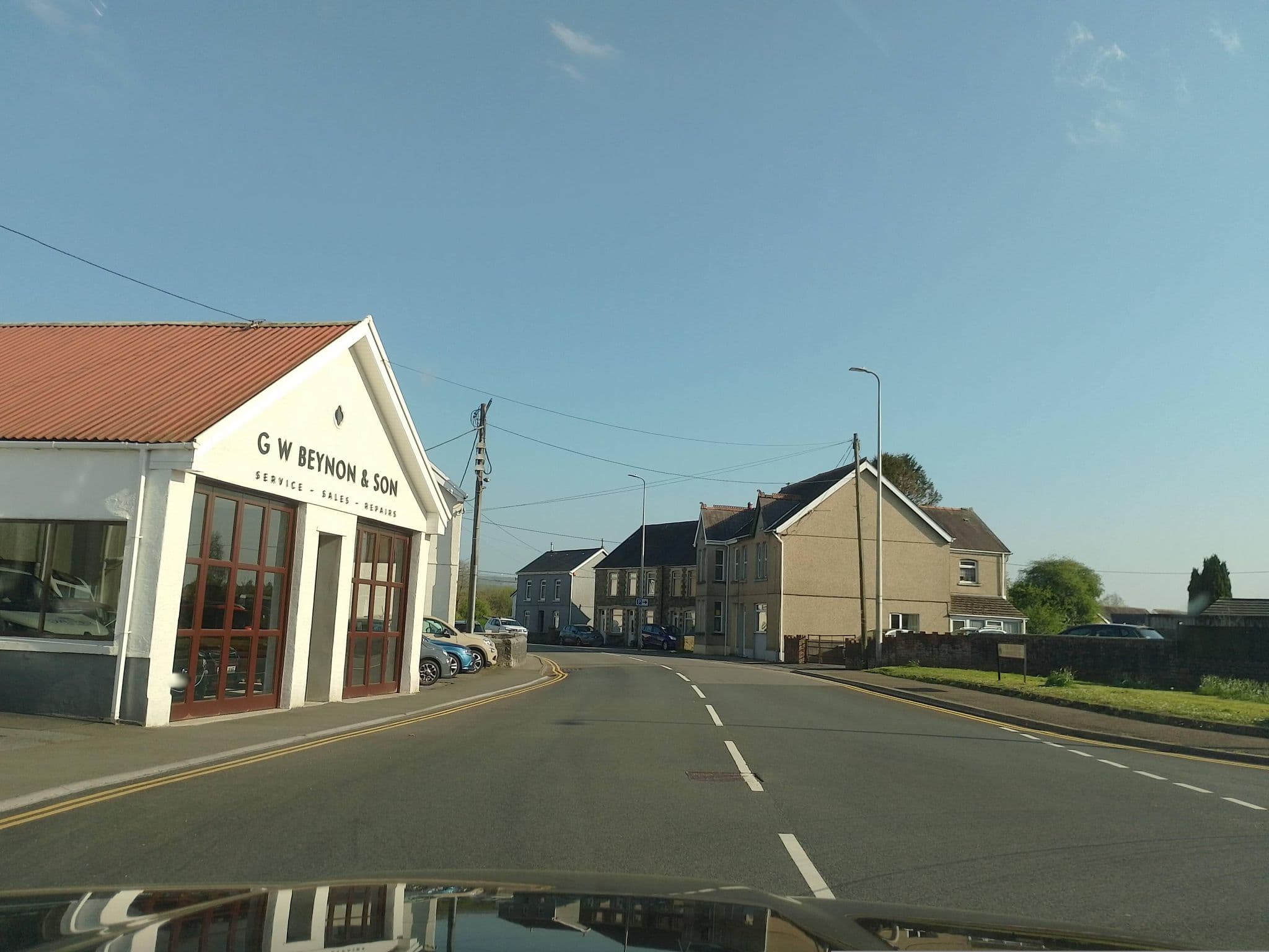 Street view near Diana Walker, Llandybie — © laye (CC BY-SA · Mapillary)