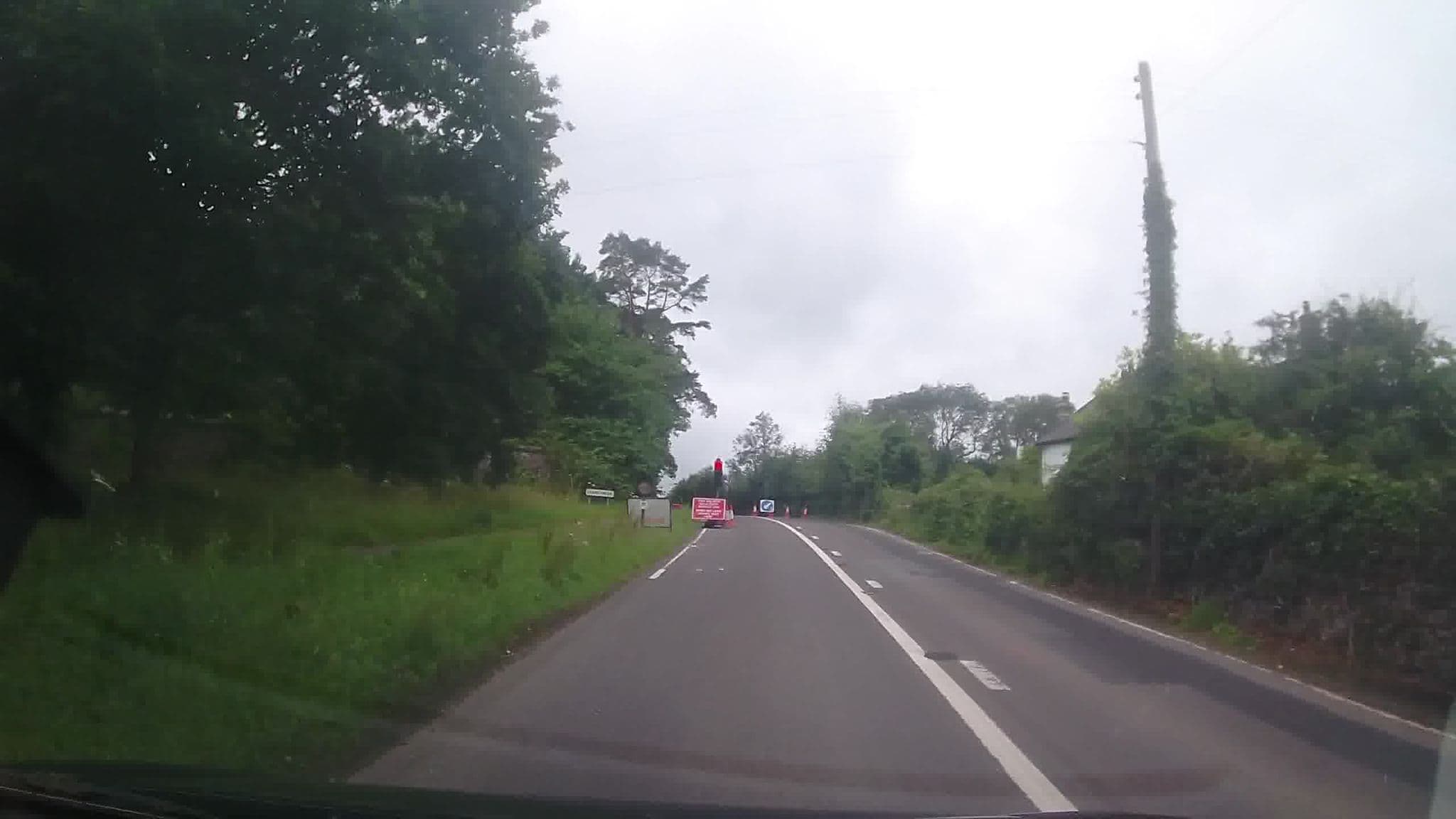 Street view near Aberbraint Lodge, Llanfairpwllgwyngyll — © trigpoint (CC BY-SA · Mapillary)