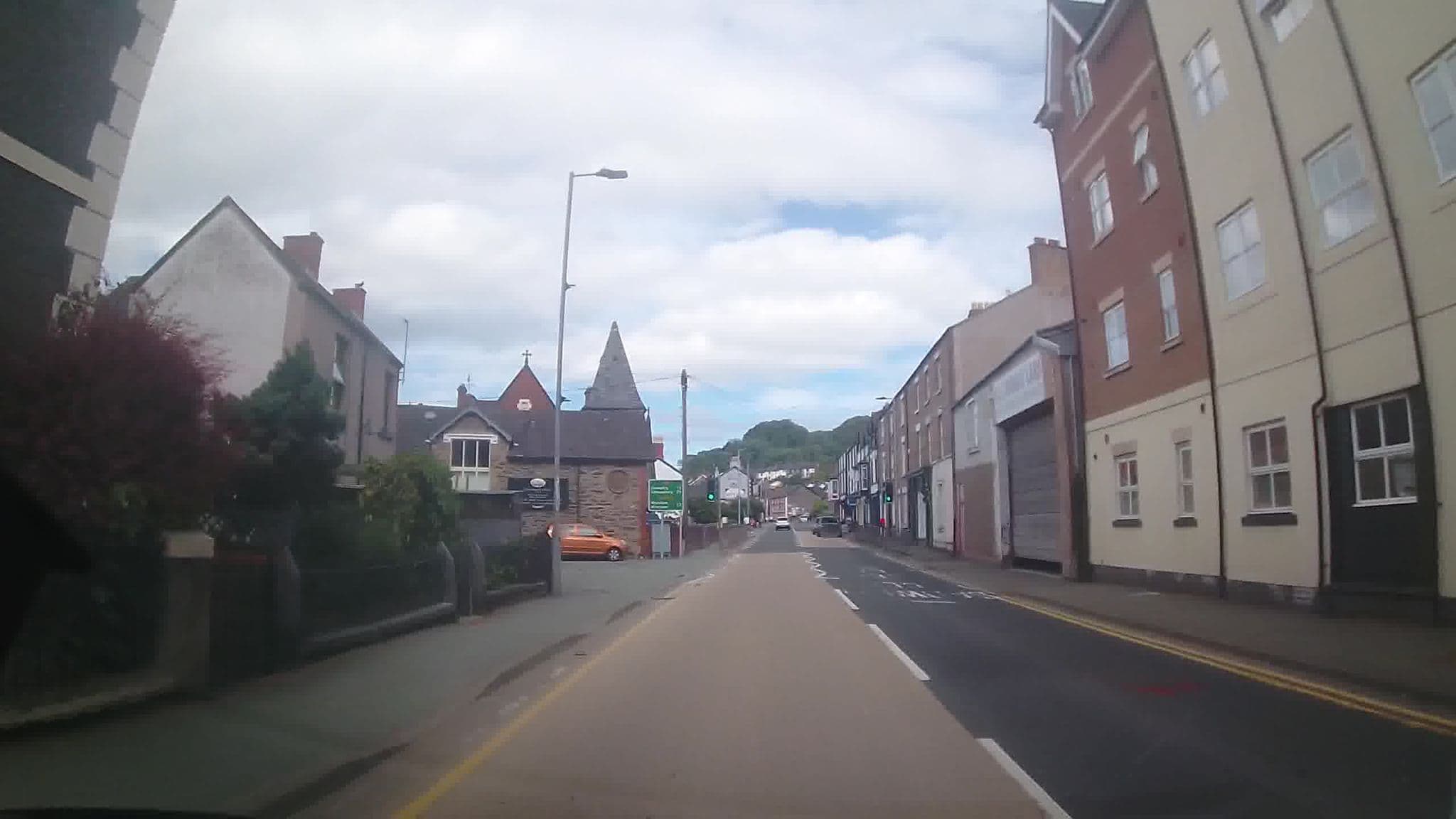 Street view near The Hand Hotel by Compass Hospitality, Llangollen — © trigpoint (CC BY-SA · Mapillary)
