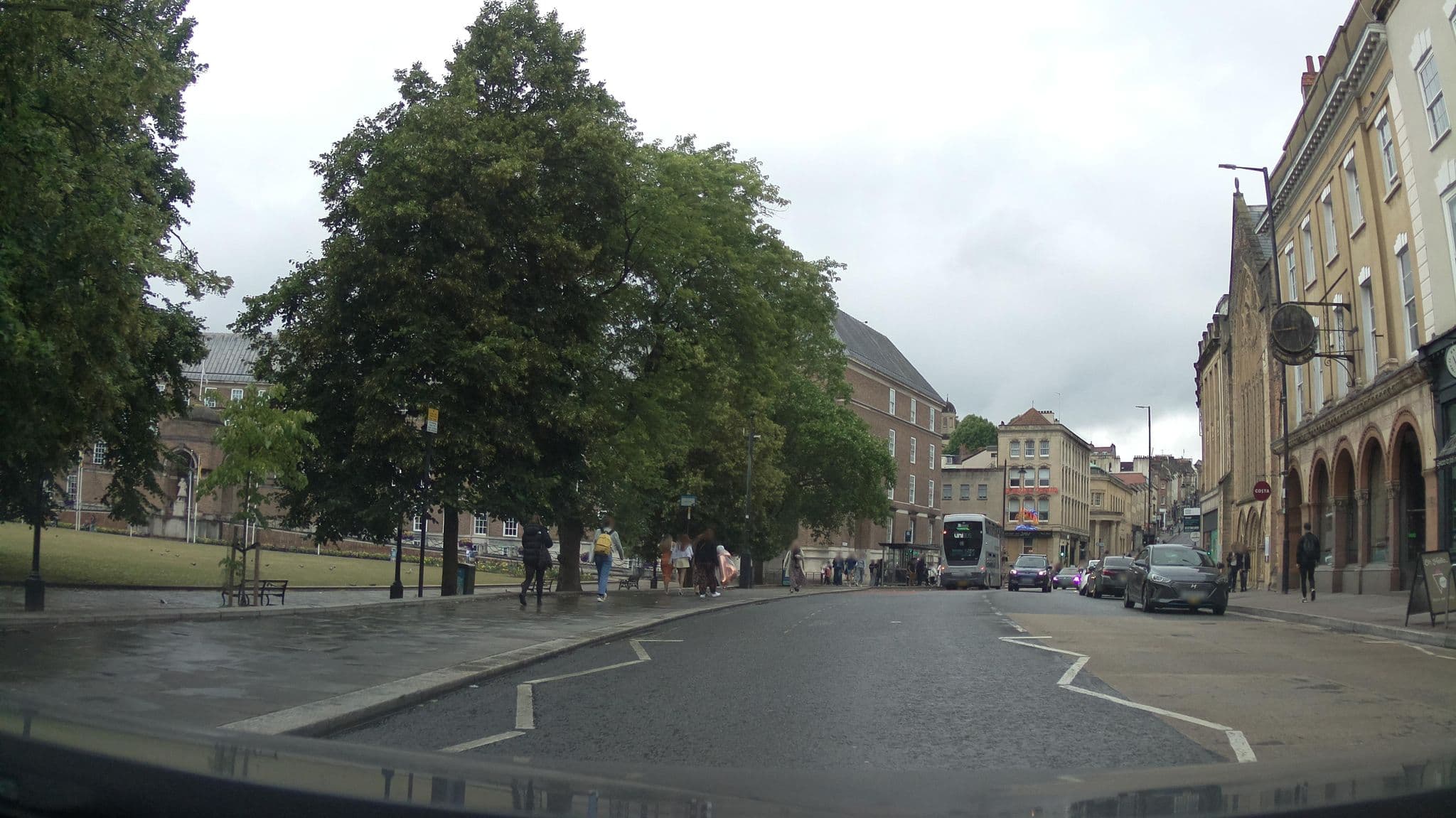 Street view near Hotel de Liss, Bristol